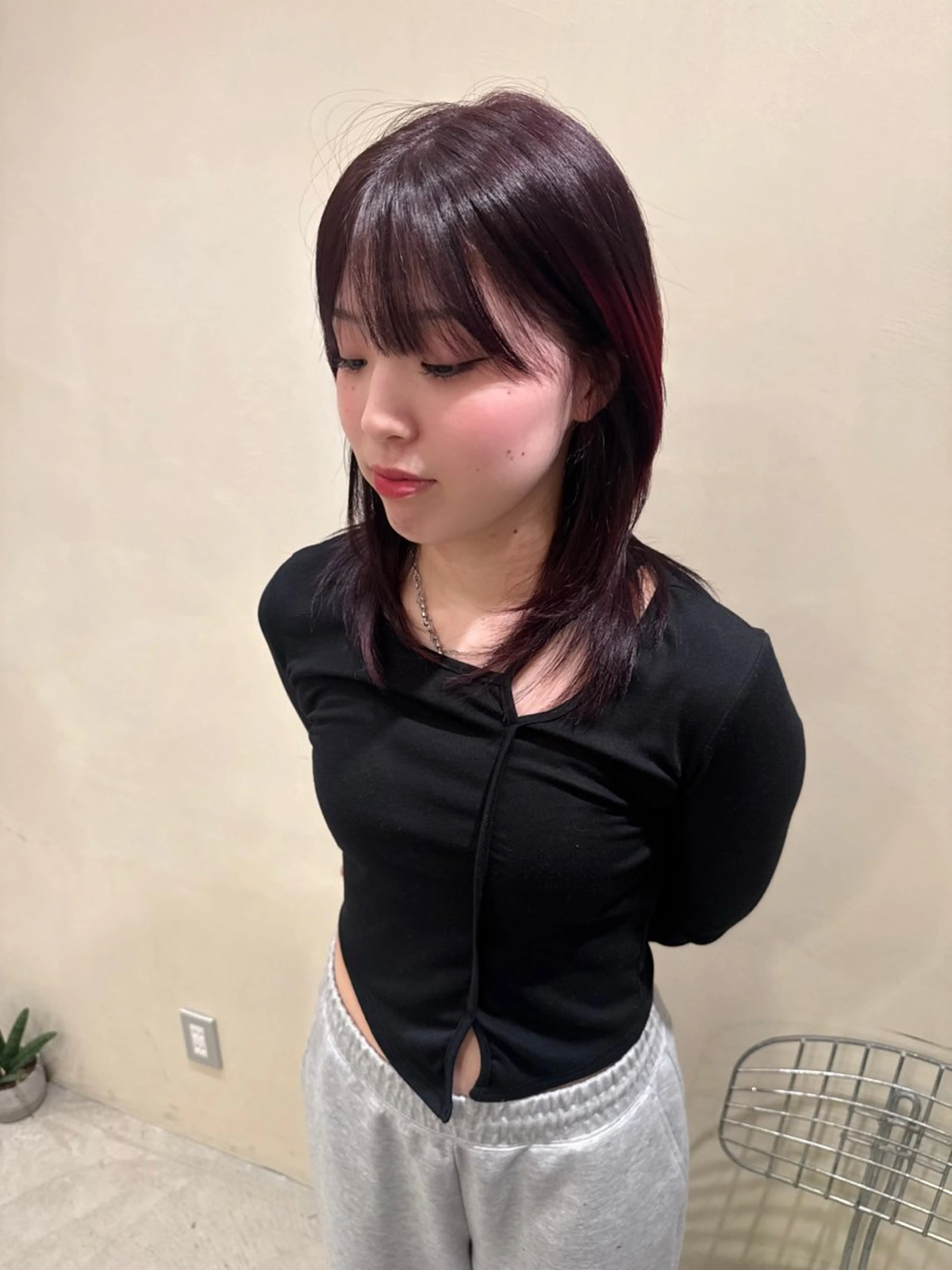 ミディアム HERMITAGE所属・徳田 萌恵のヘアスタイル