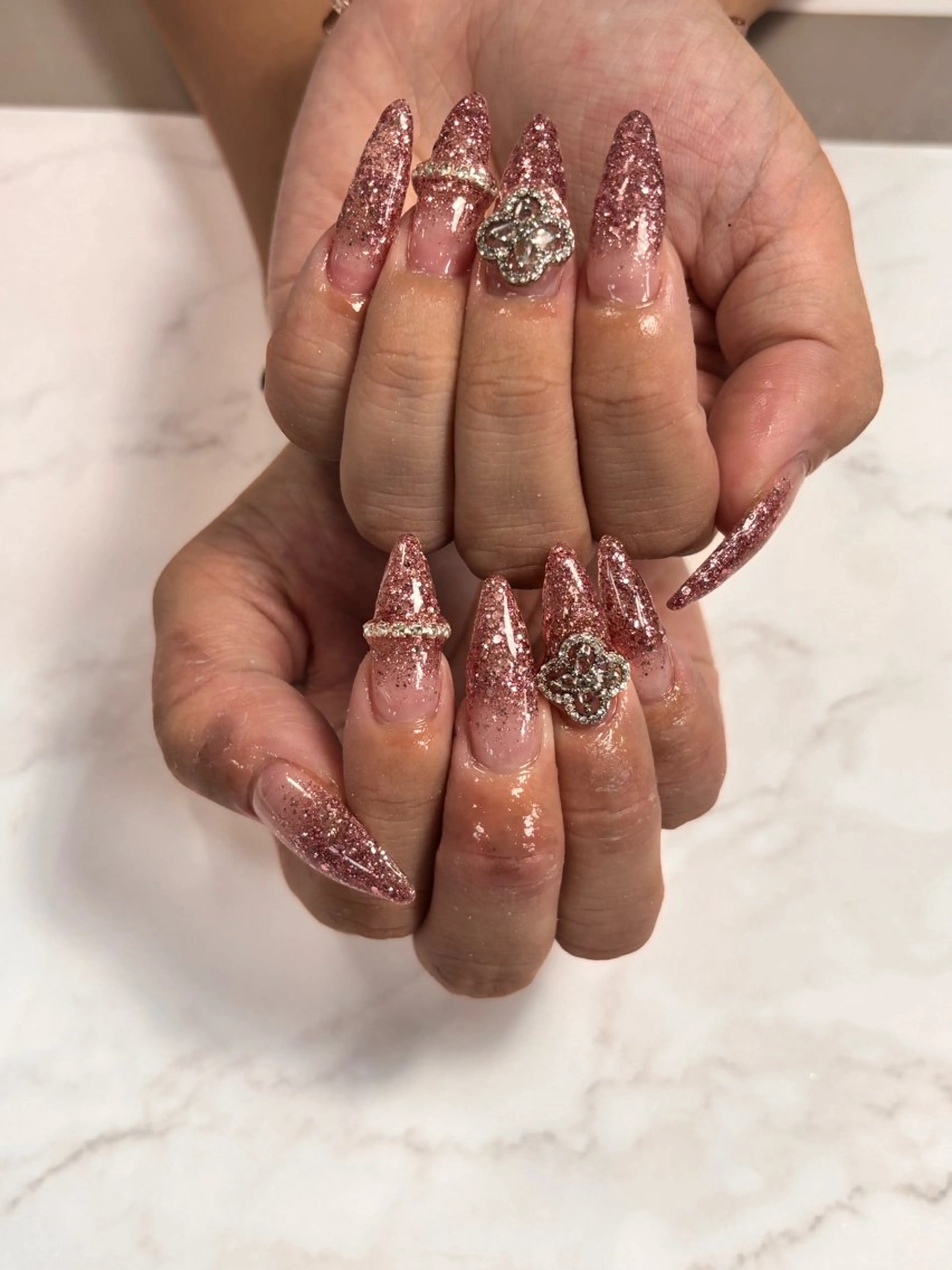 ネイル ハンドネイル lalaroom. nailsalon航空公園店所属・lala room.のネイルデザイン