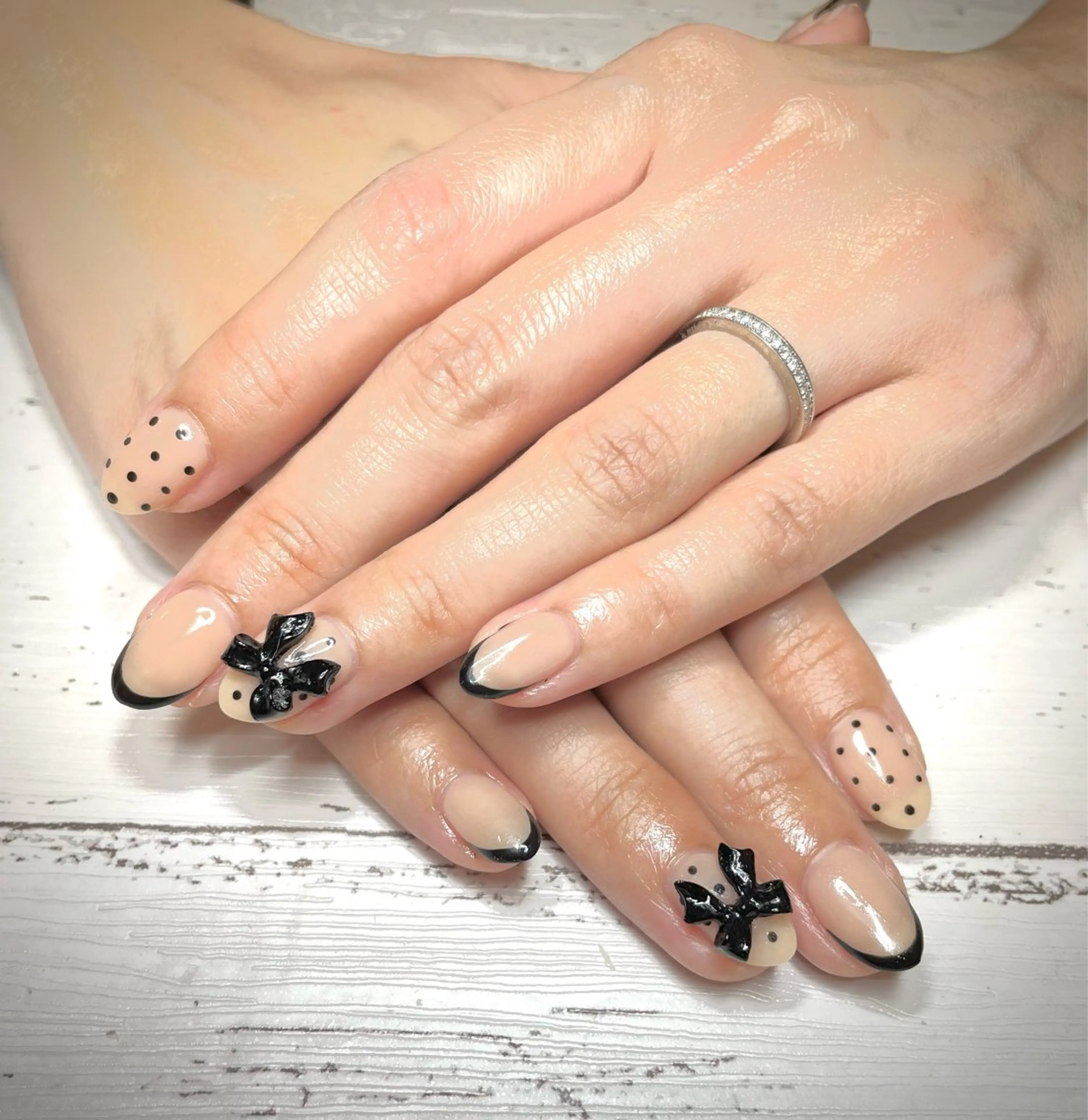 ネイル 持ち込み リボン 💎女性専用💎浅草 /蔵前/押上makiのネイルデザイン