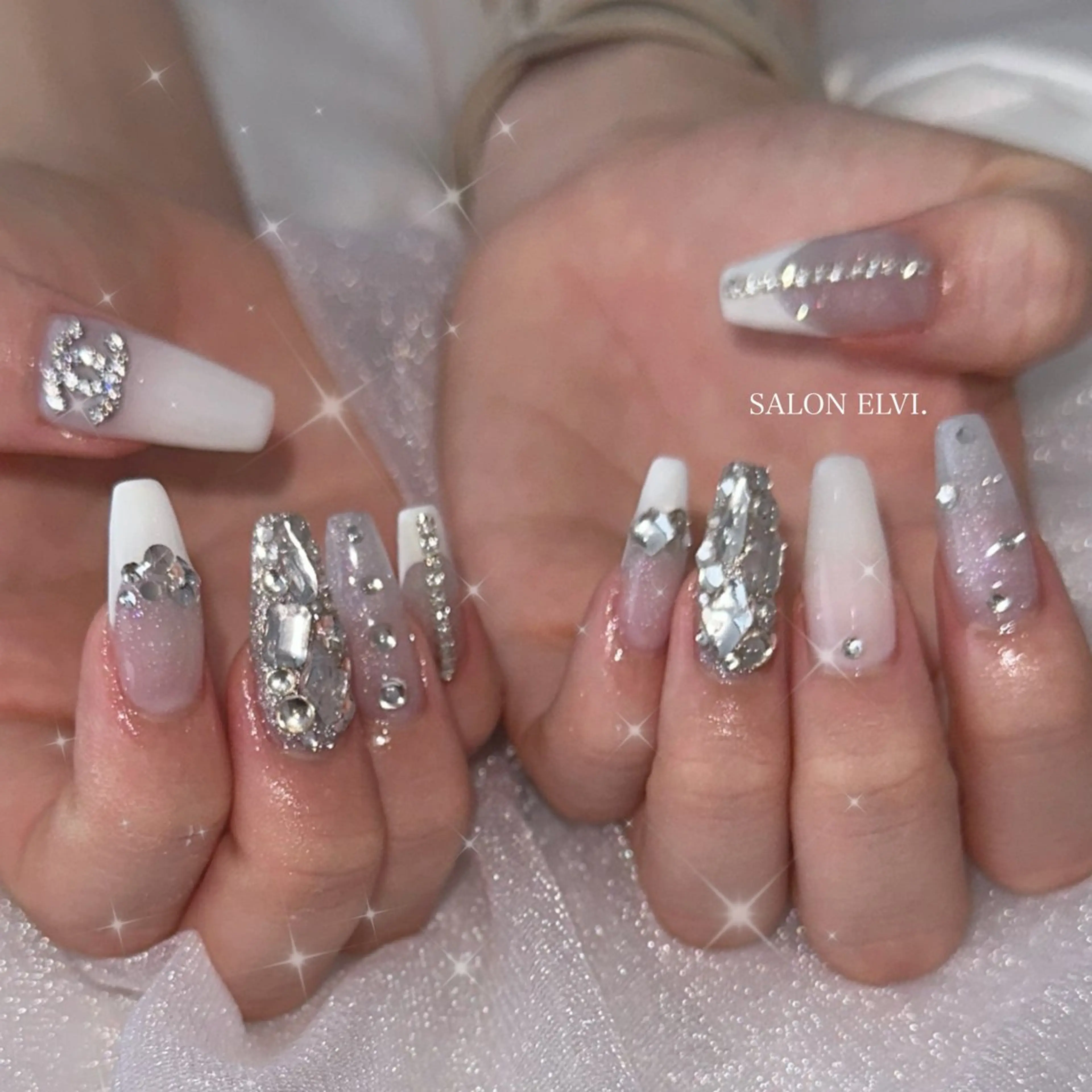 ネイル SALON ELVI.所属・SALON ELVI.のネイルデザイン