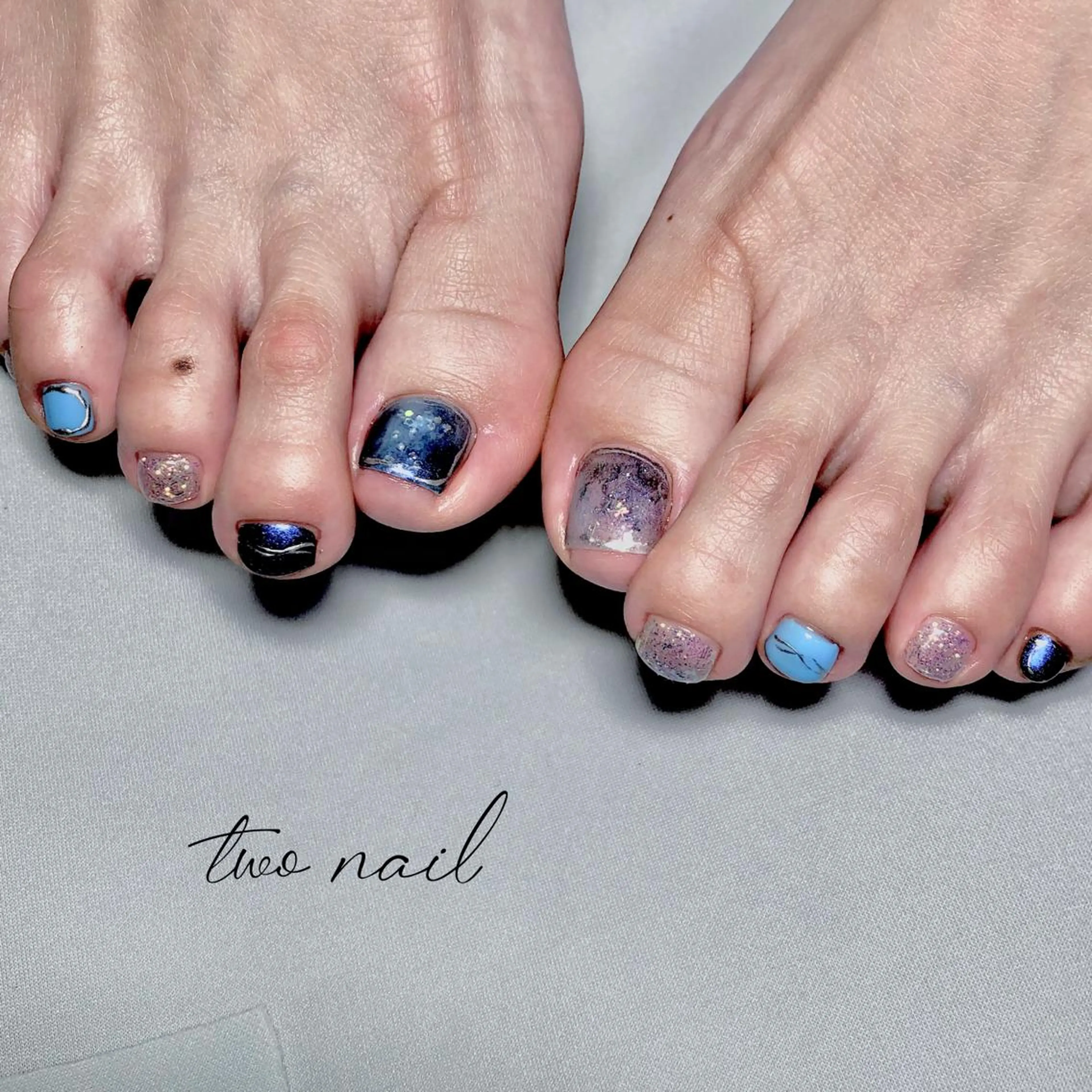 ネイル アートネイル フットネイル ハート ニュアンスネイル ホワイト two nailのネイルデザイン