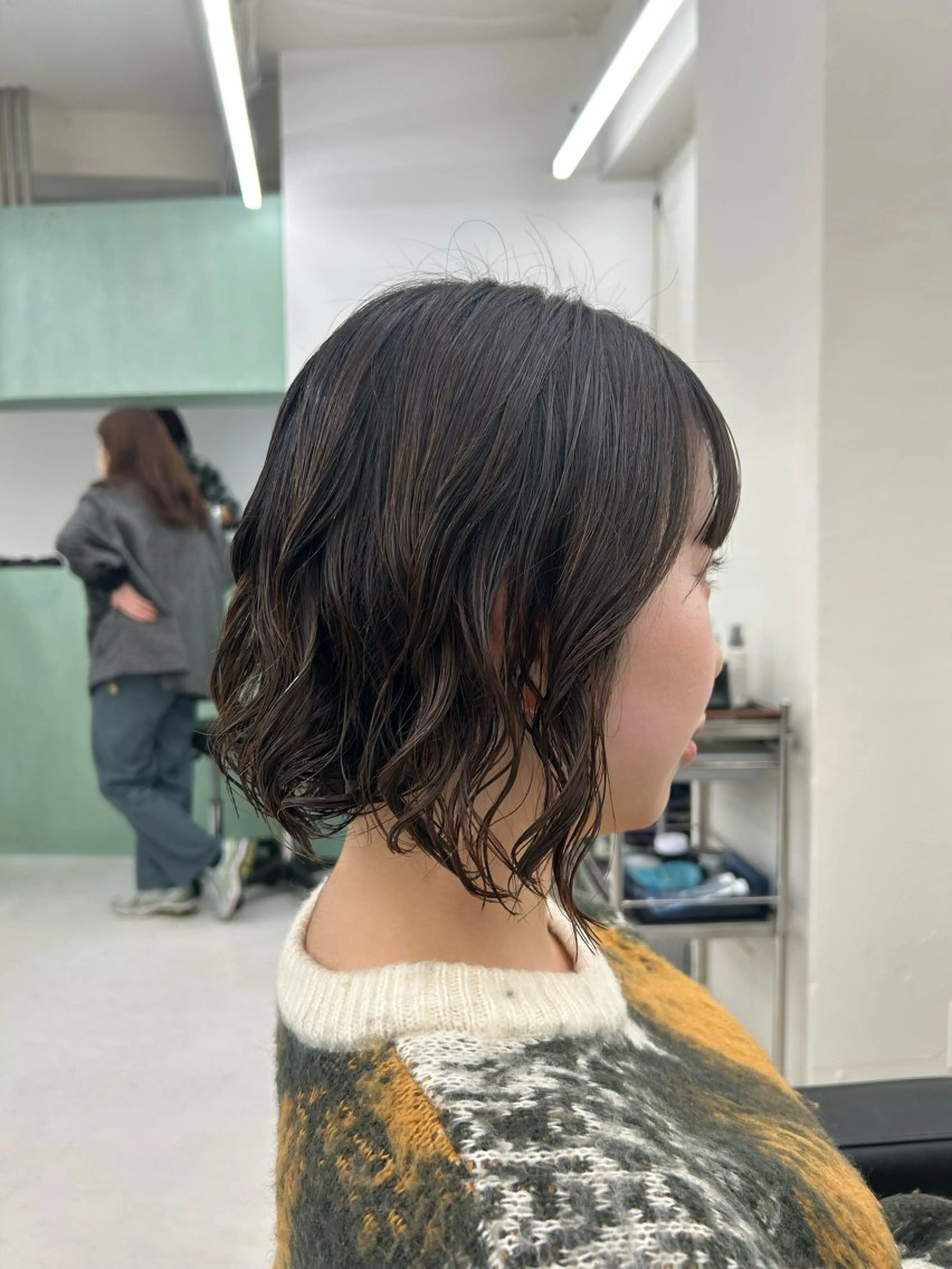 ショート パーマ パーマ aoba🩵/ボブ ×コテ巻き風パーマのヘアスタイル