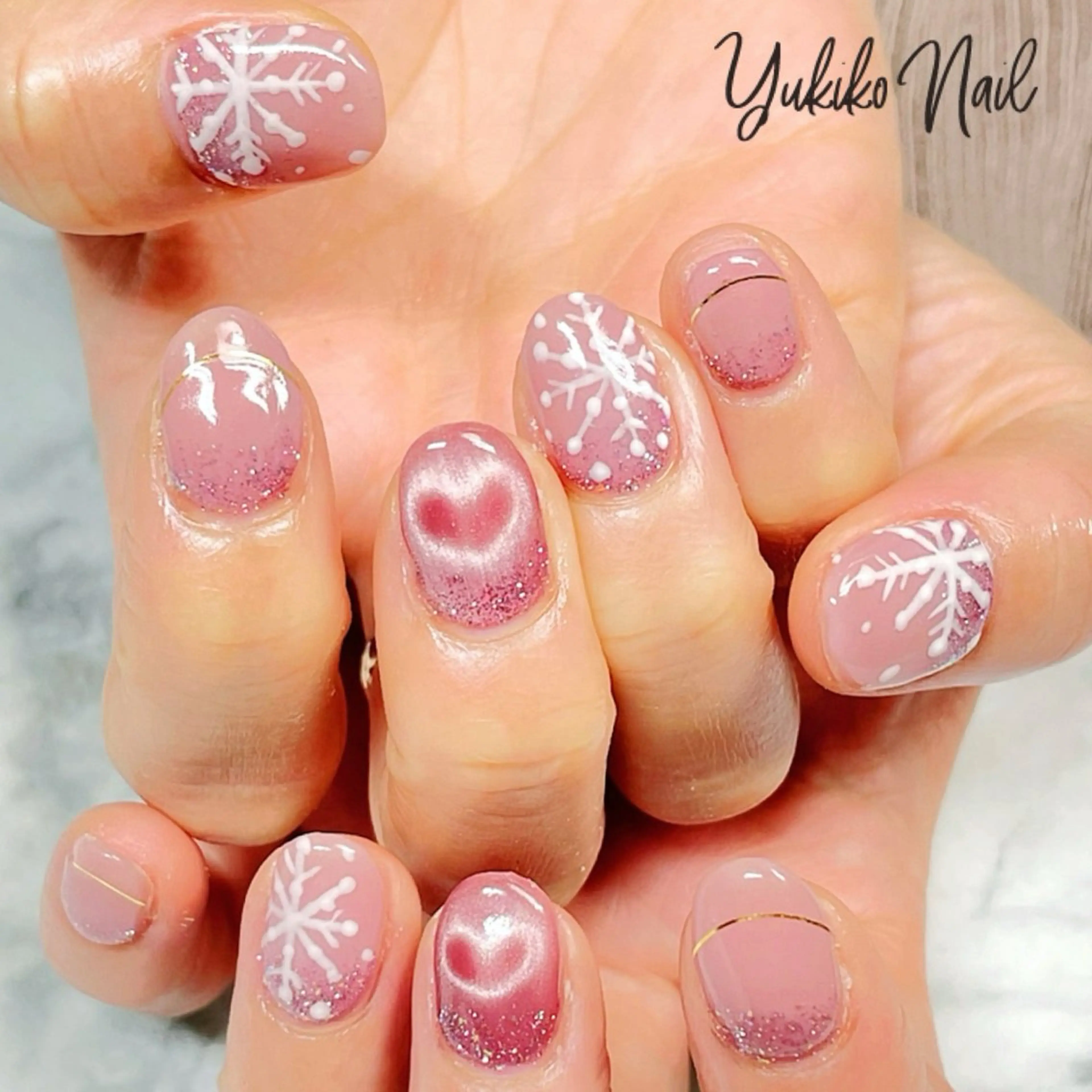 ネイル グラデーション ハート マグネットネイル ユキコ ネイルのネイルデザイン