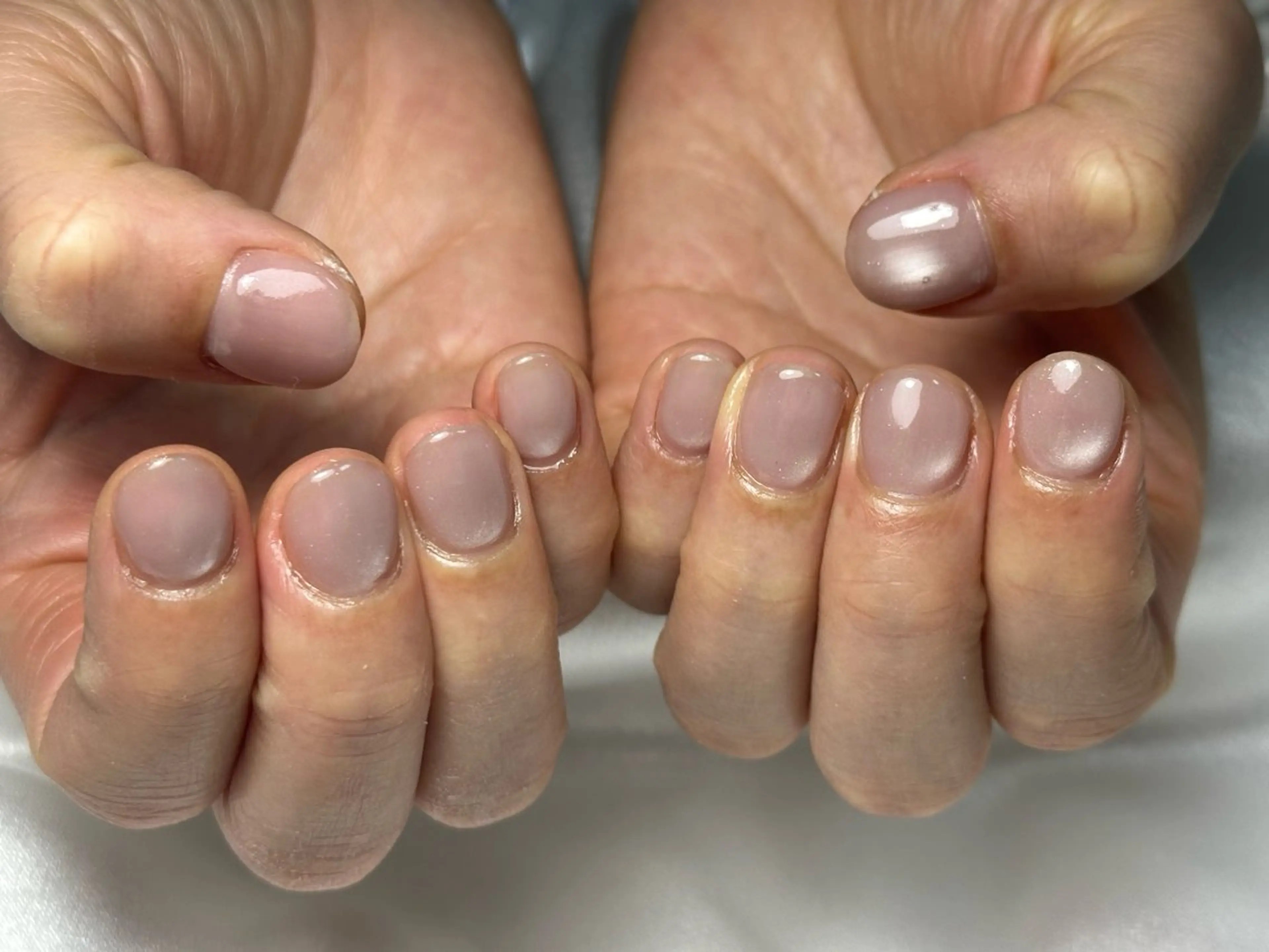 ネイル オーロラネイル 桜ネイル フラワーネイル フットネイル フレンチネイル ハンドネイル kiki nail たまプラーザのネイルデザイン