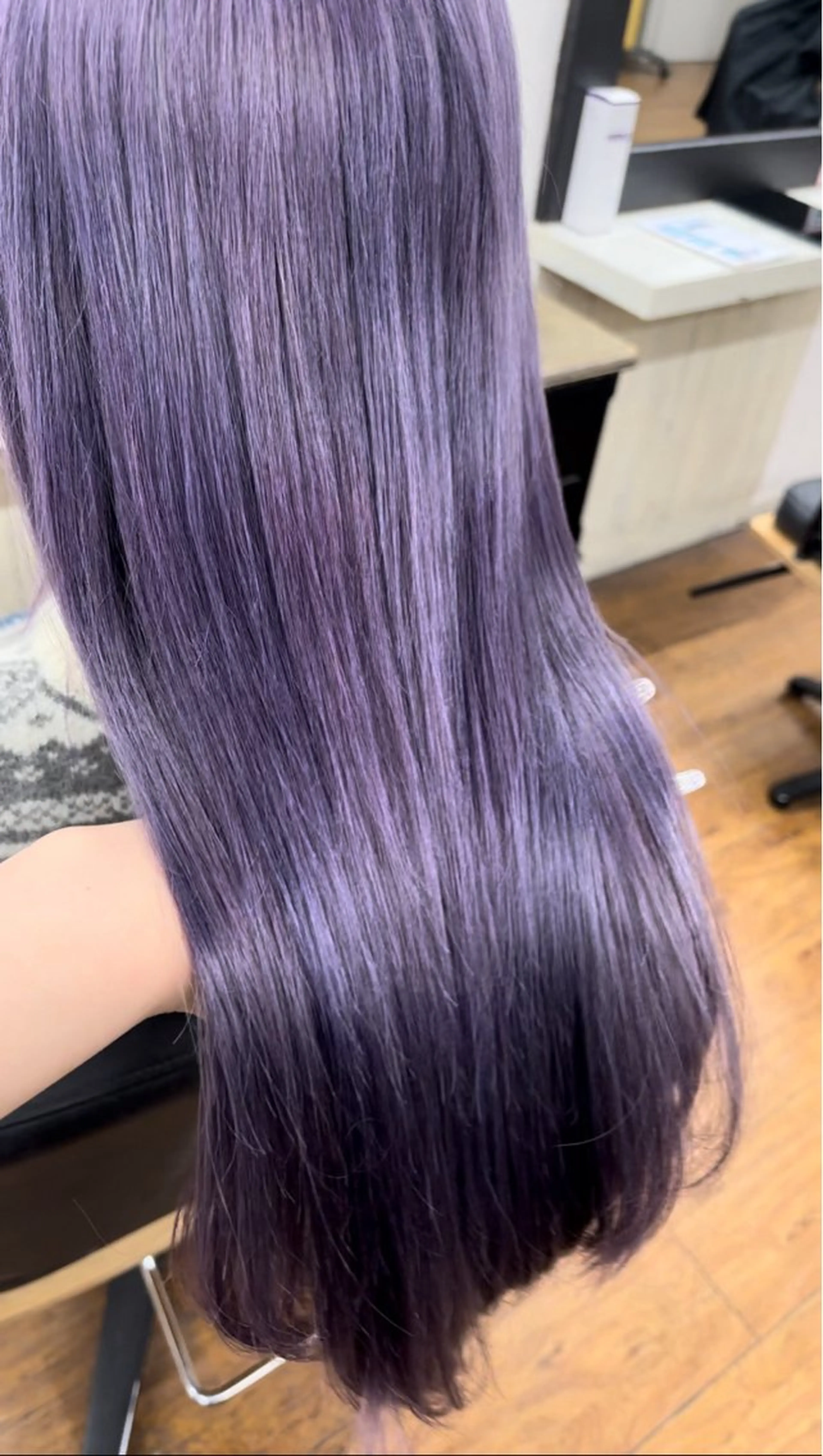 カラー ヘアカラー 香野 優子のヘアスタイル