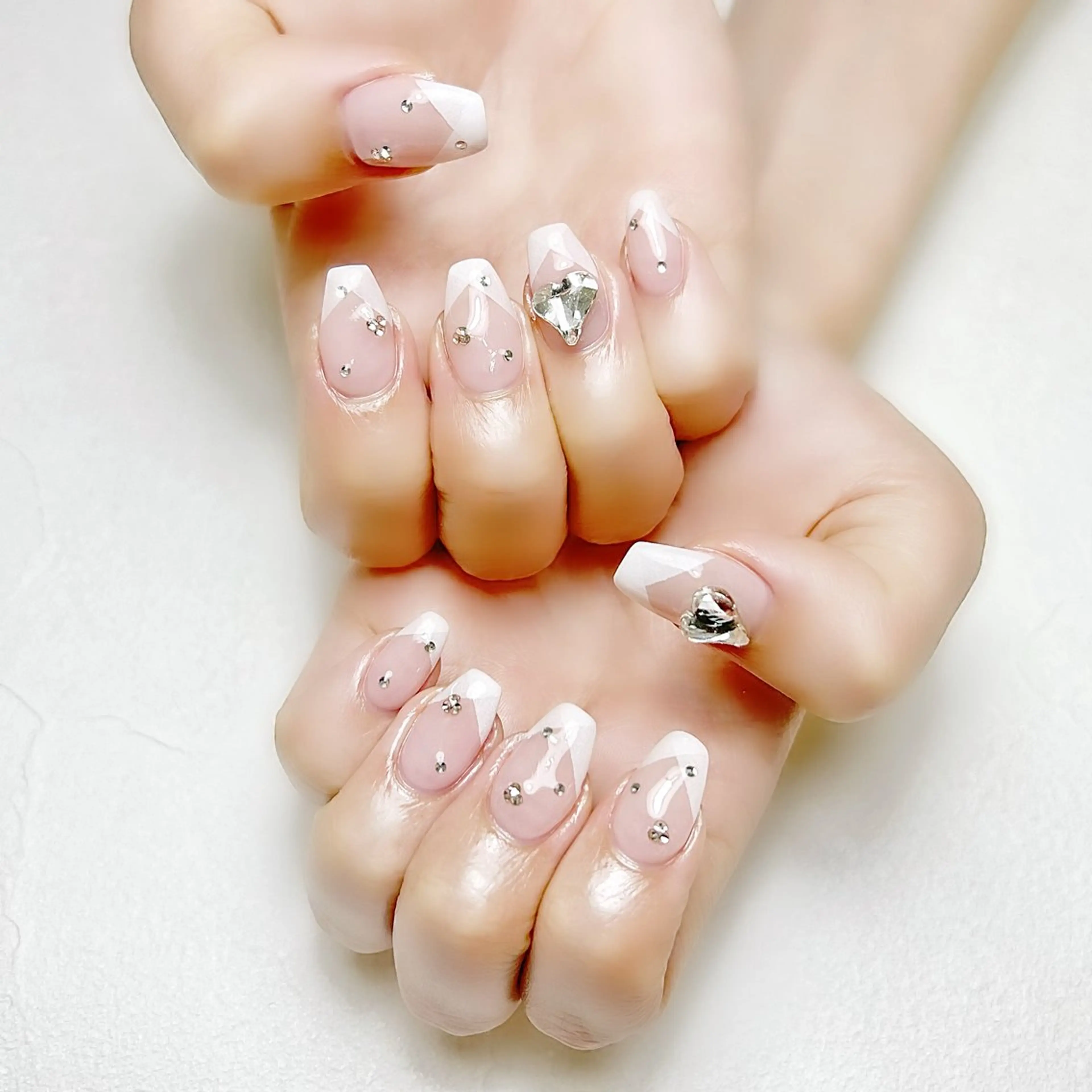 ネイル フレンチネイル ハート オフィスネイル ワンホンネイル rouse nail RISATOのネイルデザイン