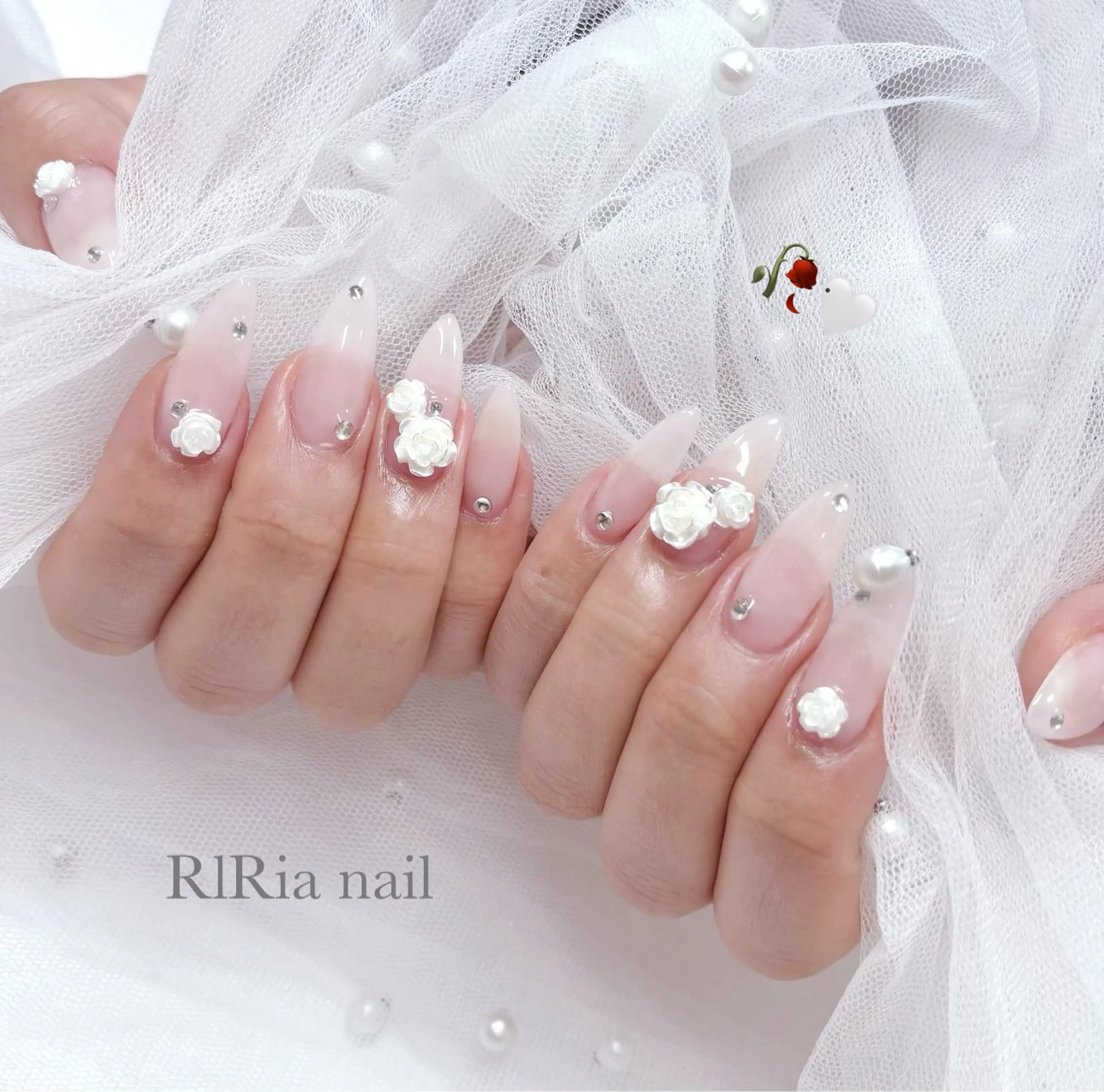 ネイル フラワーネイル ワンカラーネイル シンプルネイル ストーンネイル ハンドネイル 🎀『 RlRia nail 』🎀所属・RlRia .のネイルデザイン