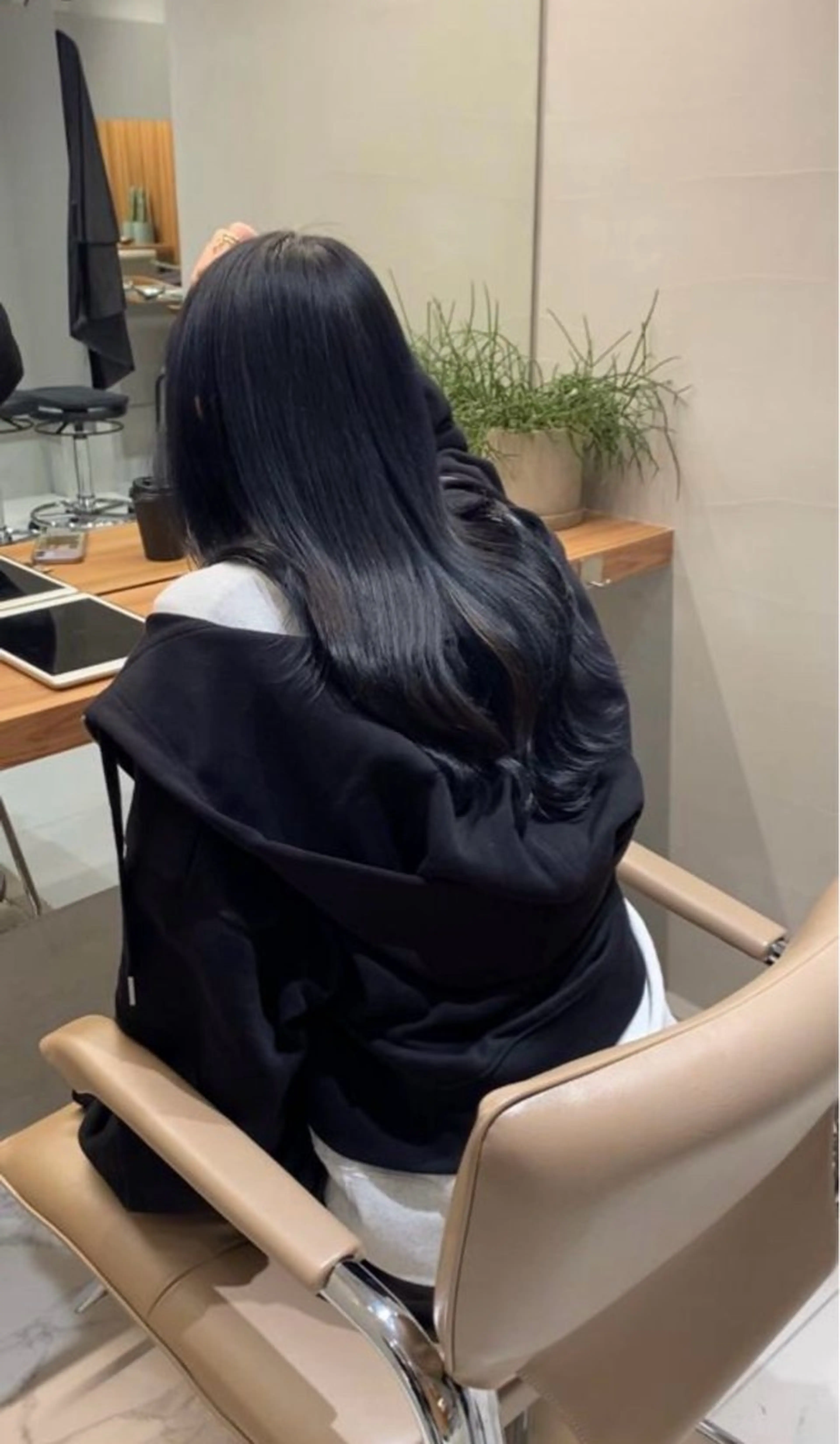 【寒色カラー🫐】髪質改善カラー➕シャンプー➕トリートメント🫧🪼の写真