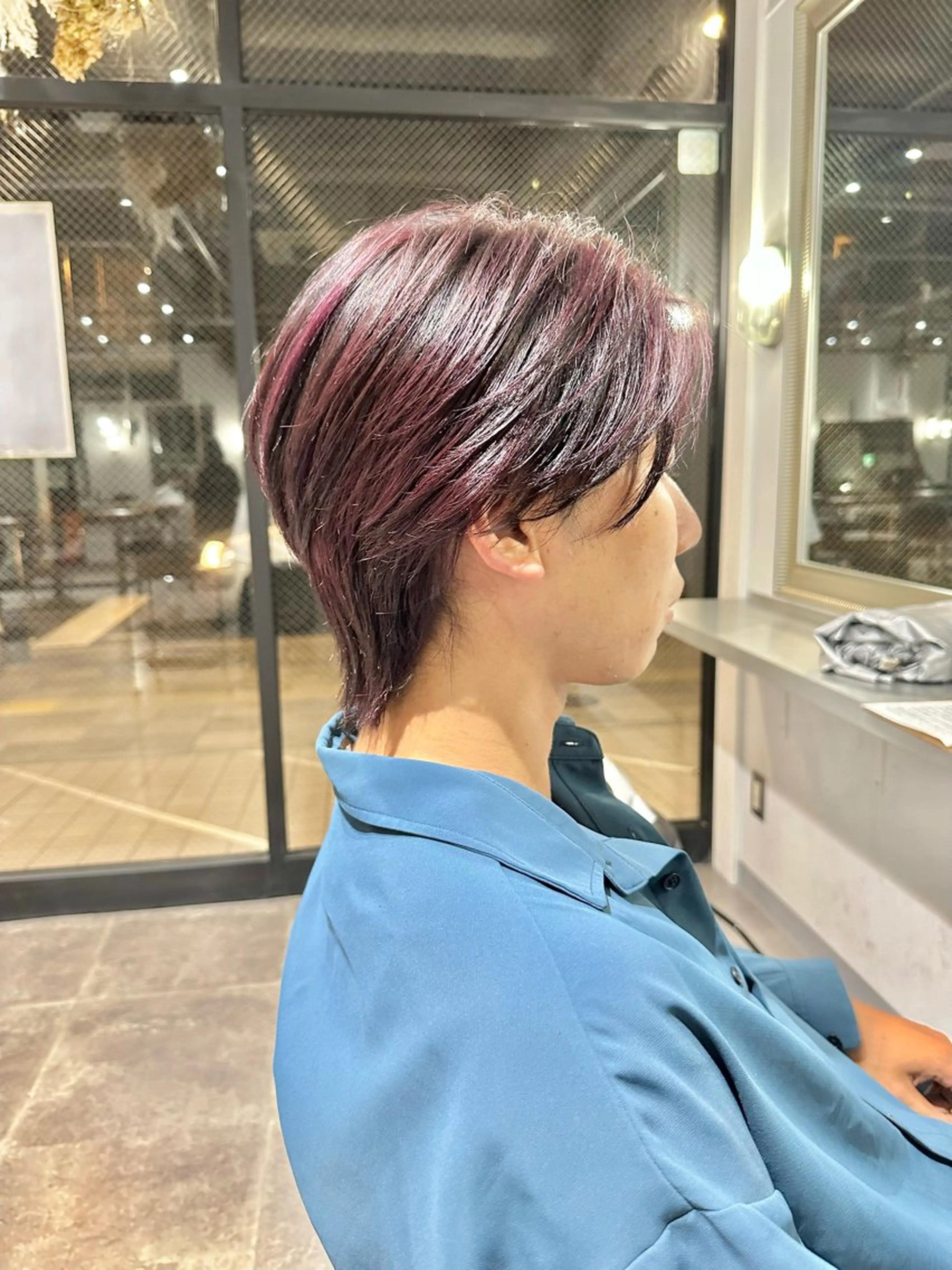 ショート カラー 篠崎 佑季のヘアスタイル