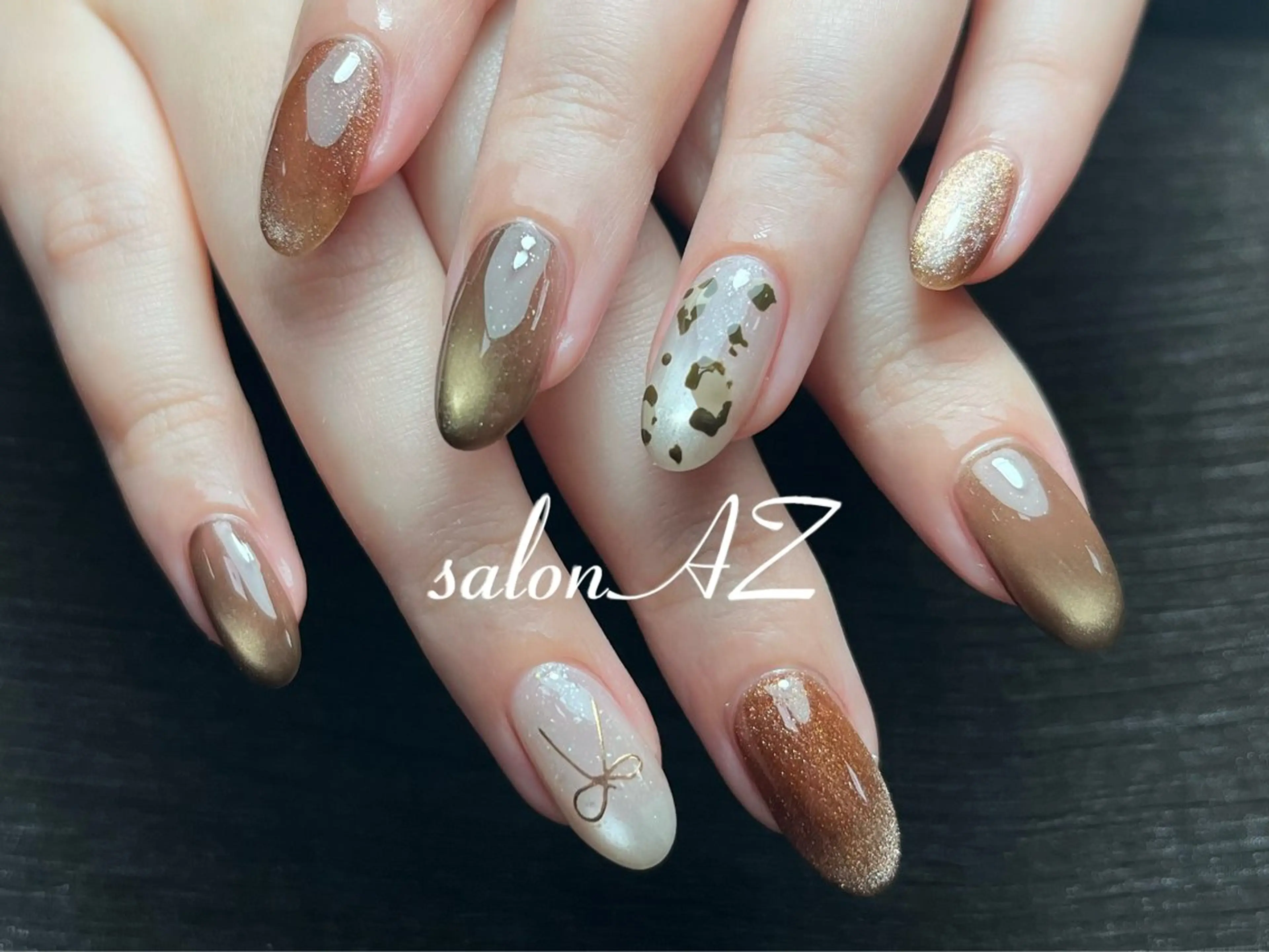 ネイル アートネイル 長さ出し フットネイル フレンチネイル ジェルネイル ハンドネイル salon AZのネイルデザイン