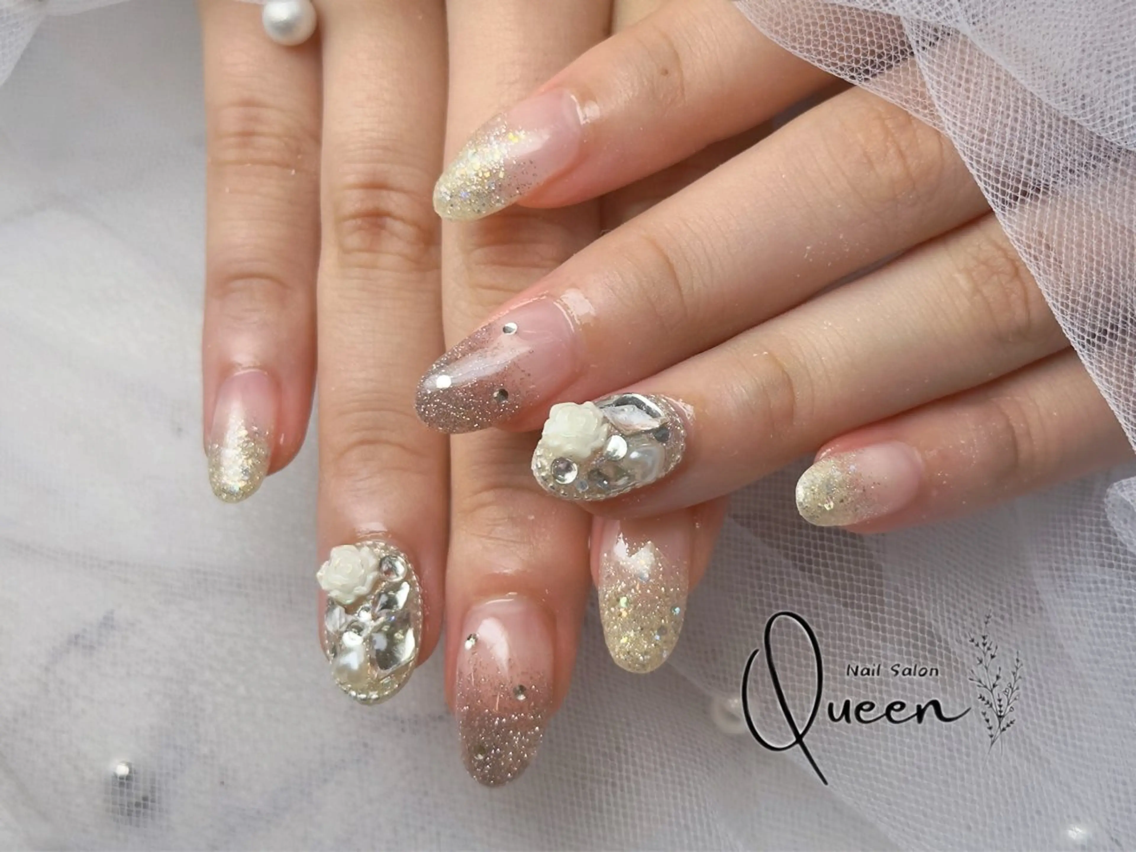 ネイル Queennail 北堀江AYAのネイルデザイン