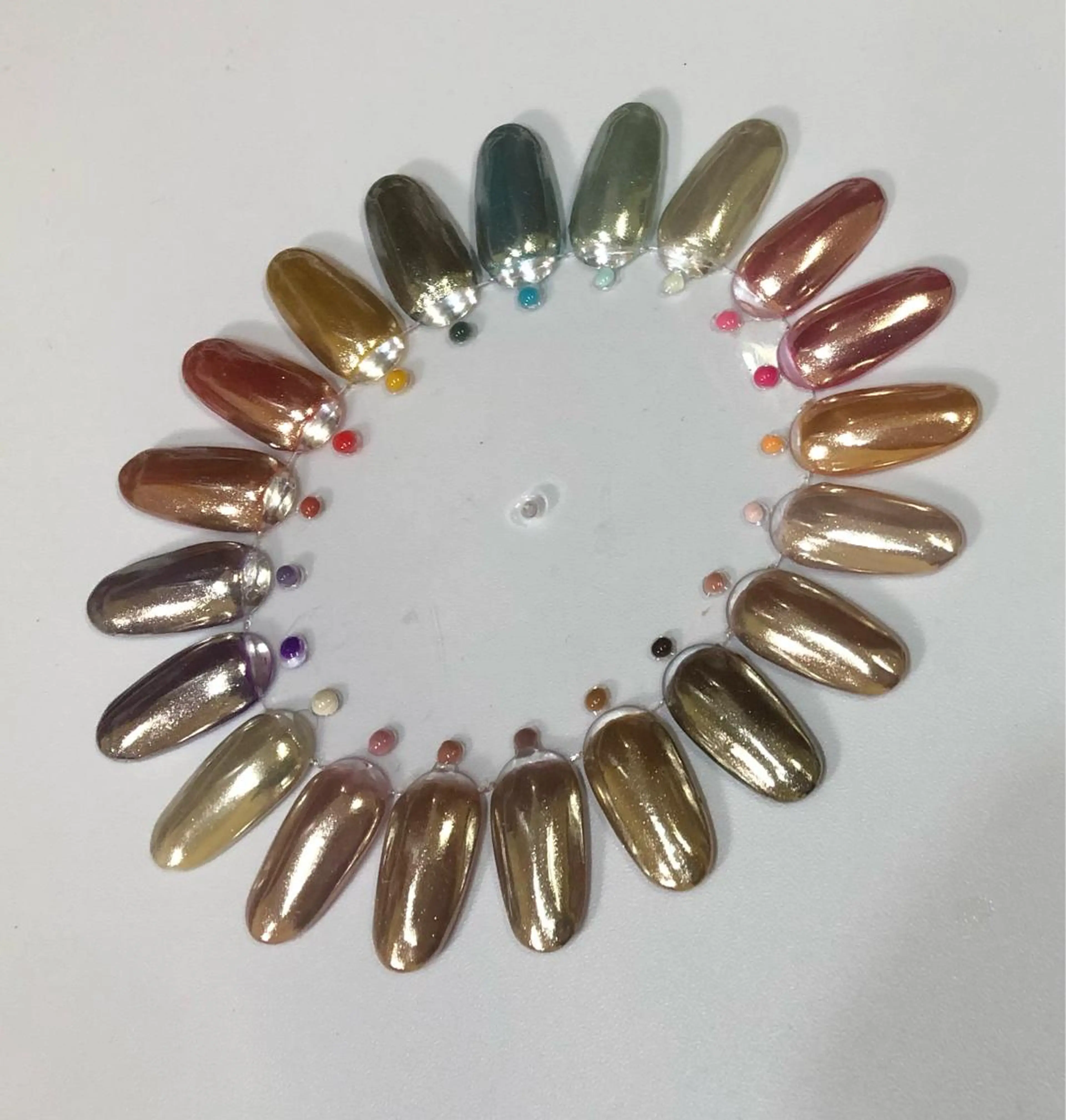 ネイル ミラーネイル ワンカラーネイル シルバー ツカモト エリコのネイルデザイン