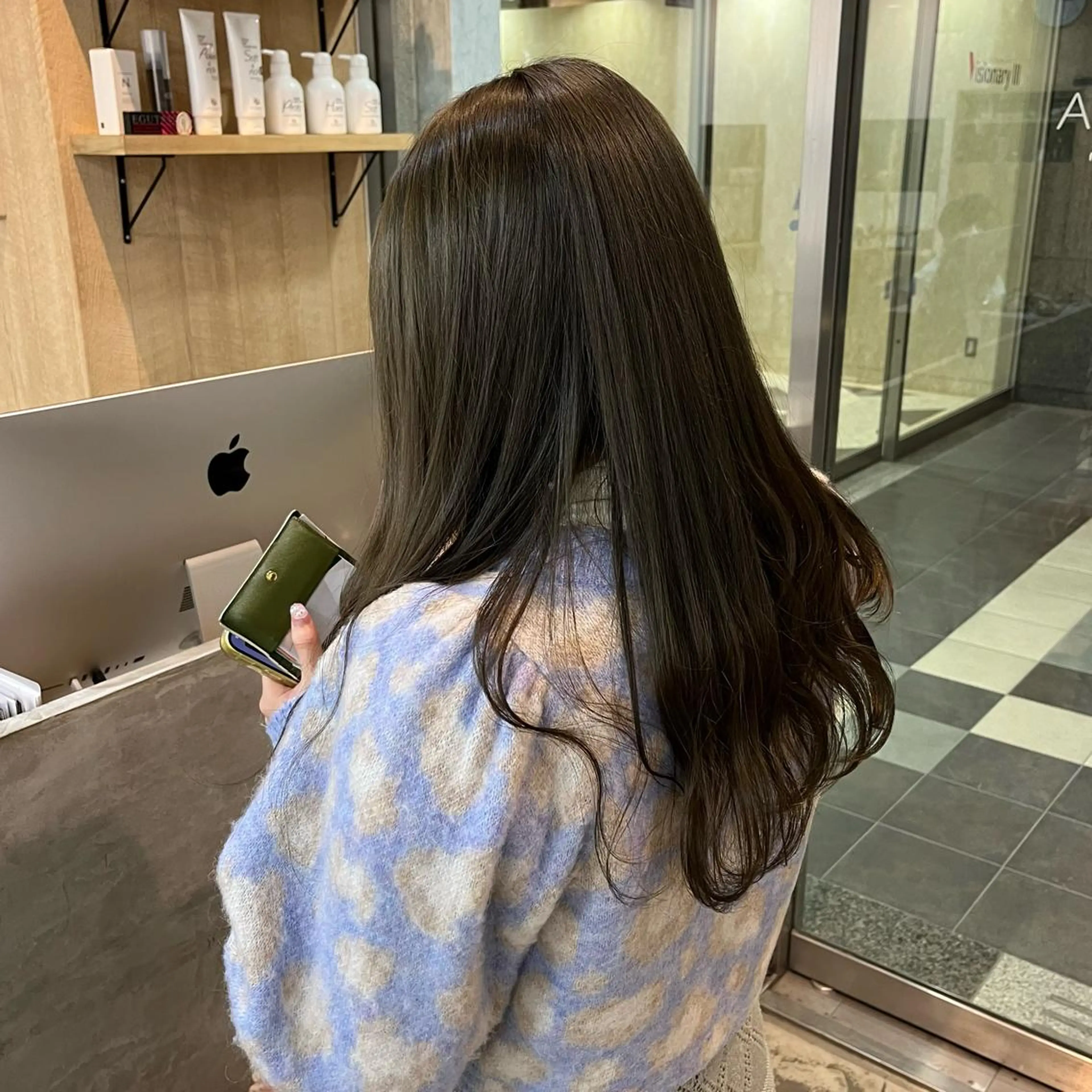 ロング デザインカラー /るあんのヘアスタイル