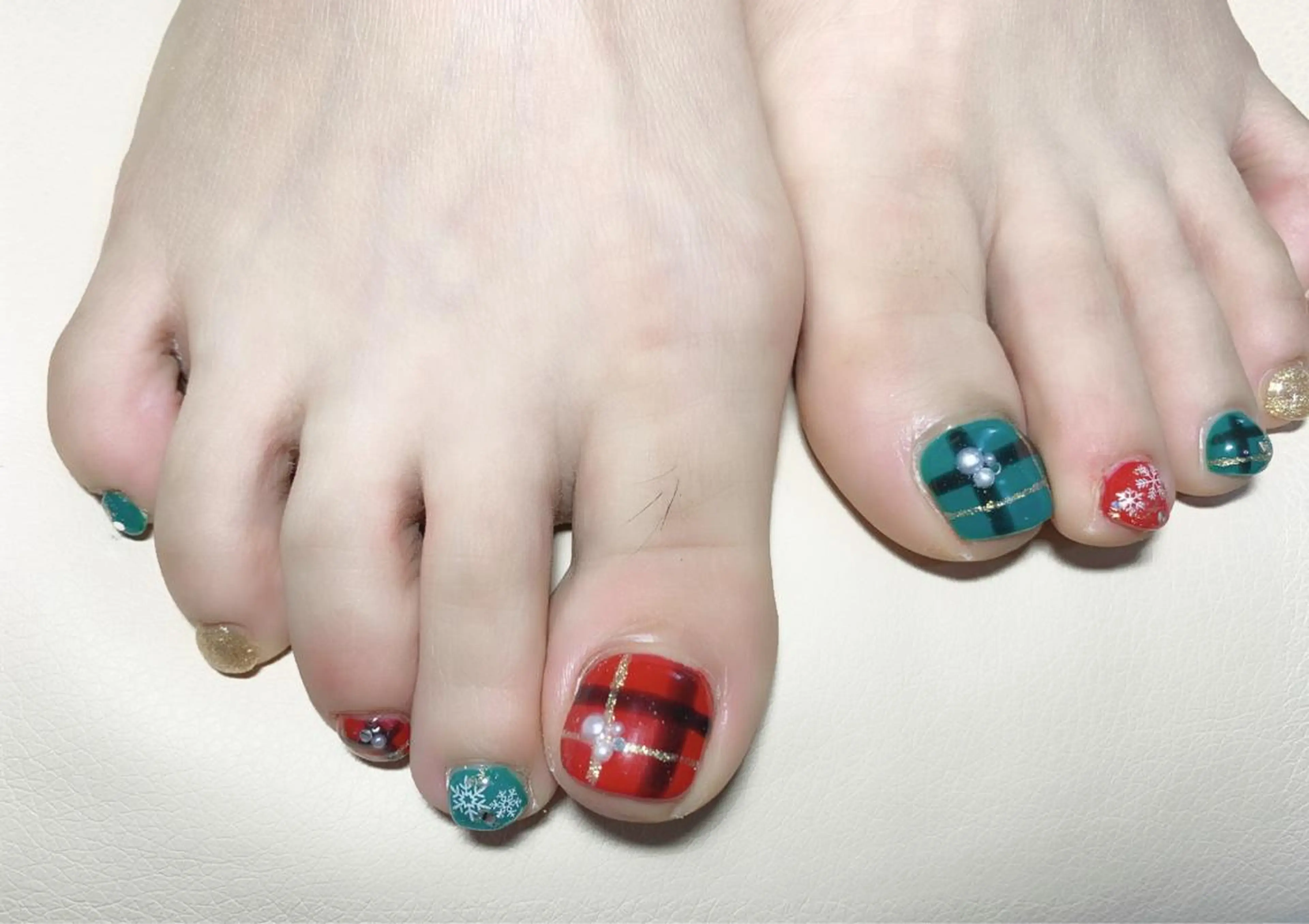 ネイル 藤山 香奈のネイルデザイン