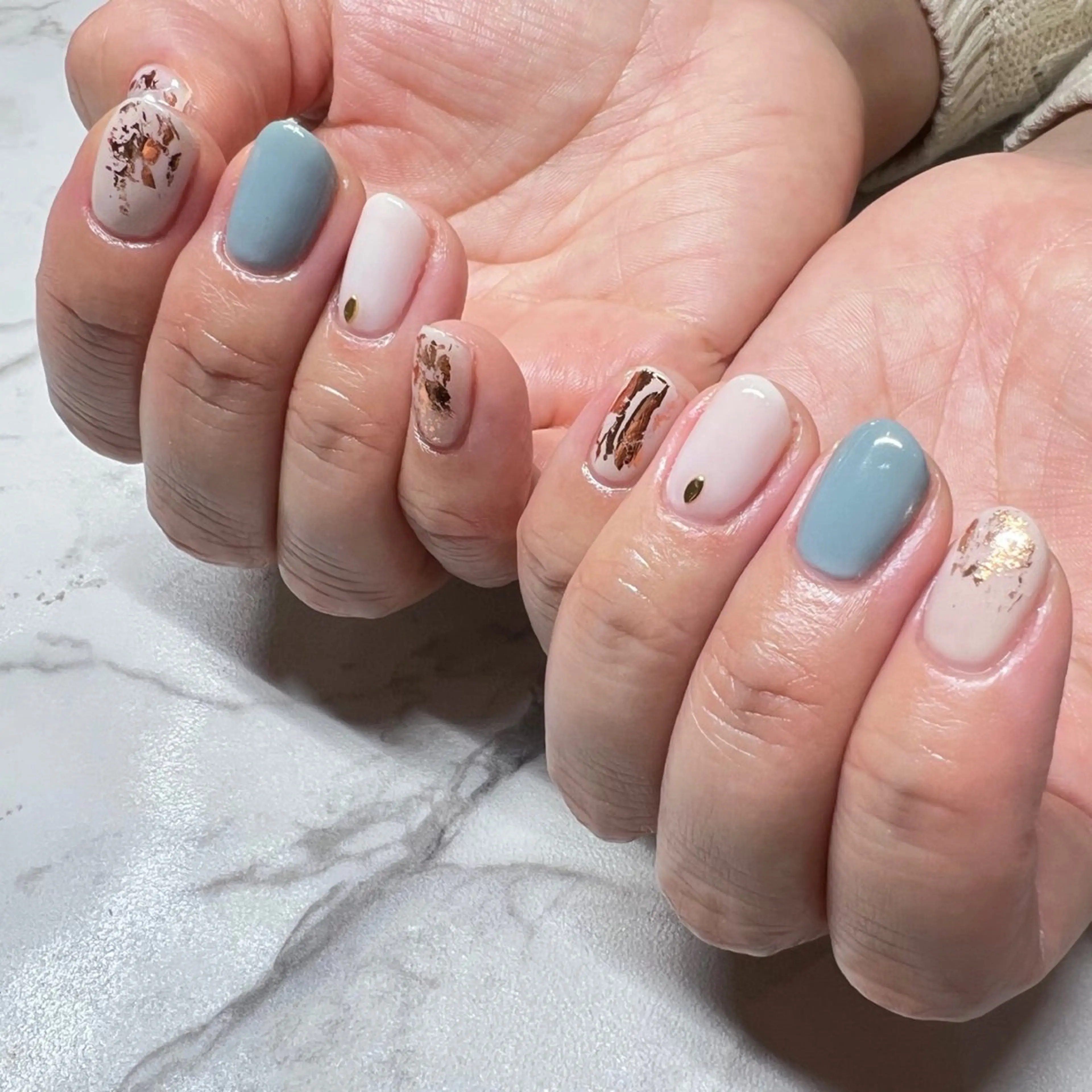 ネイル キラキラネイル シンプルネイル ルミエナ銀座 KATAOKAのネイルデザイン