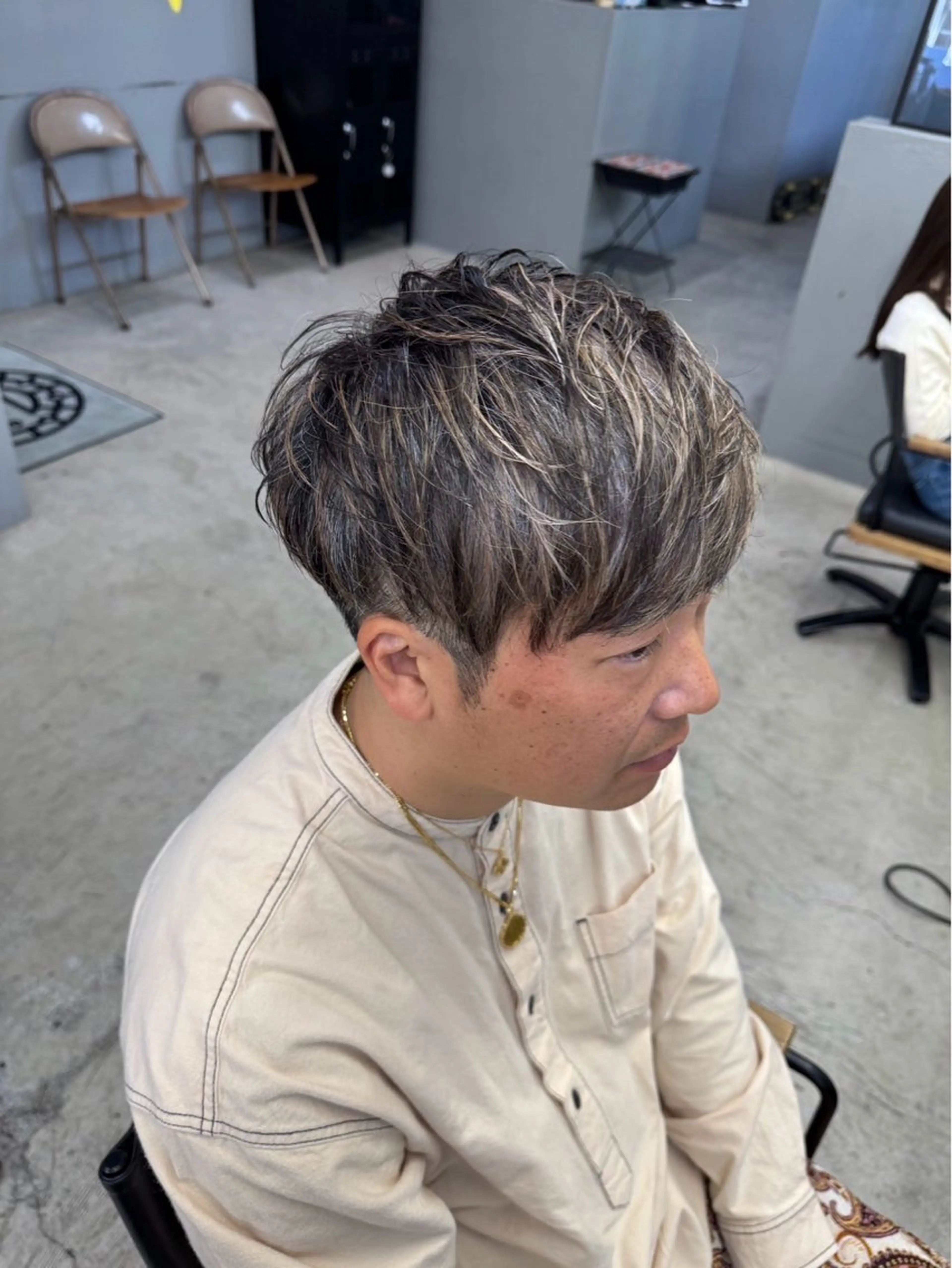 ショート カラー メンズ カット ヘアカラー メンズ専門サロン wokeのヘアスタイル