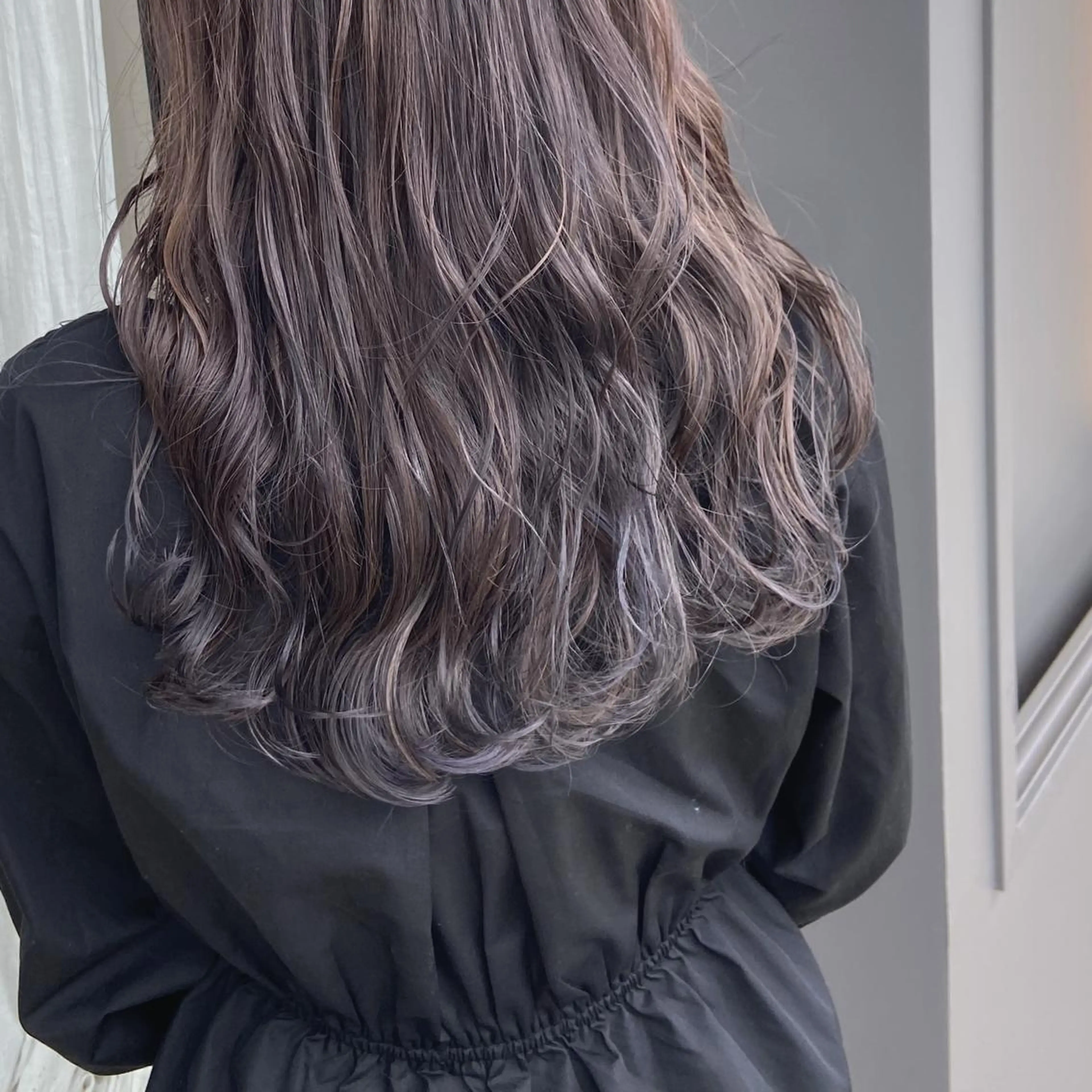 セミロング カット ヘアカラー トリートメント 峯 志帆のヘアスタイル