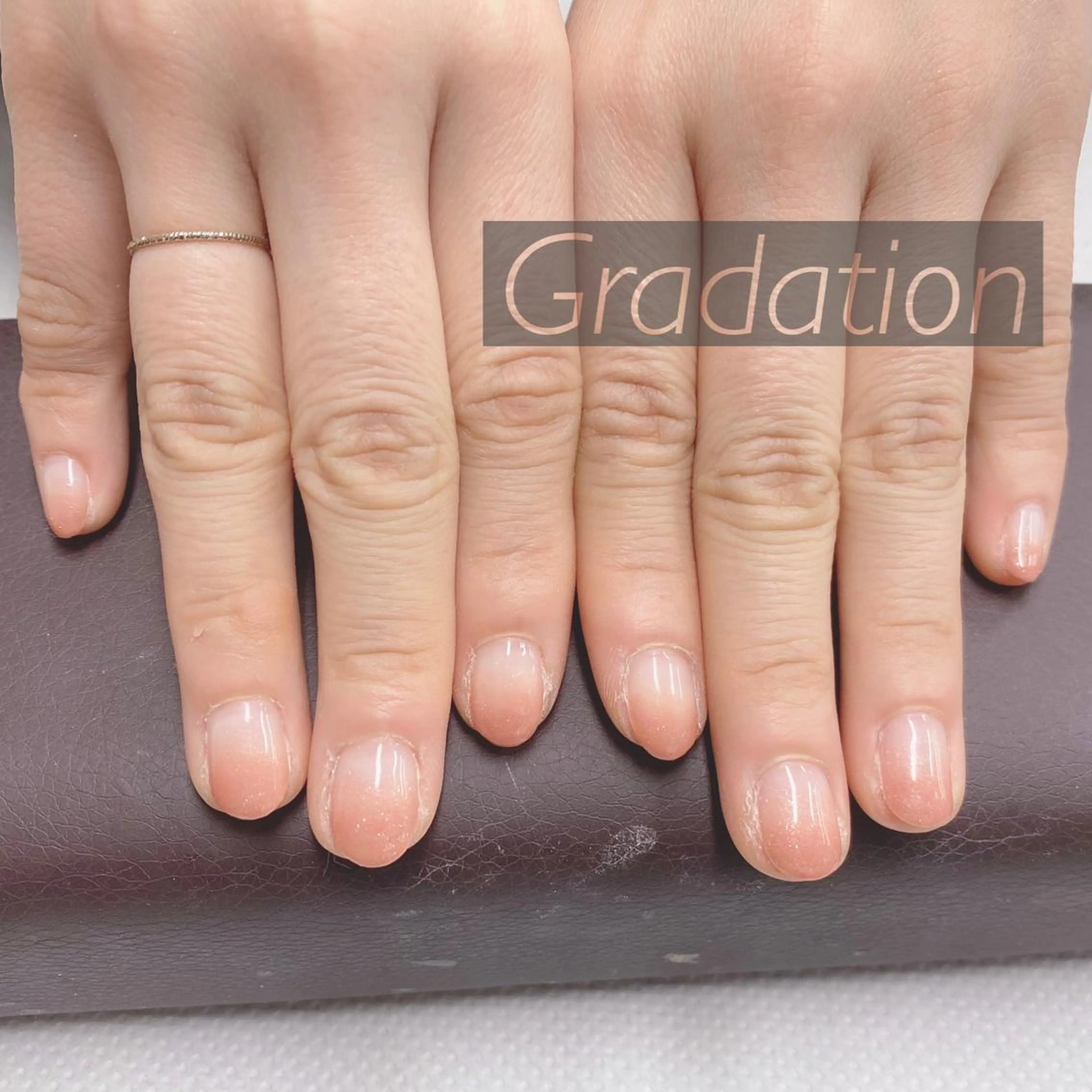 ネイル グラデーション ArisLy 千葉駅前店のネイルデザイン