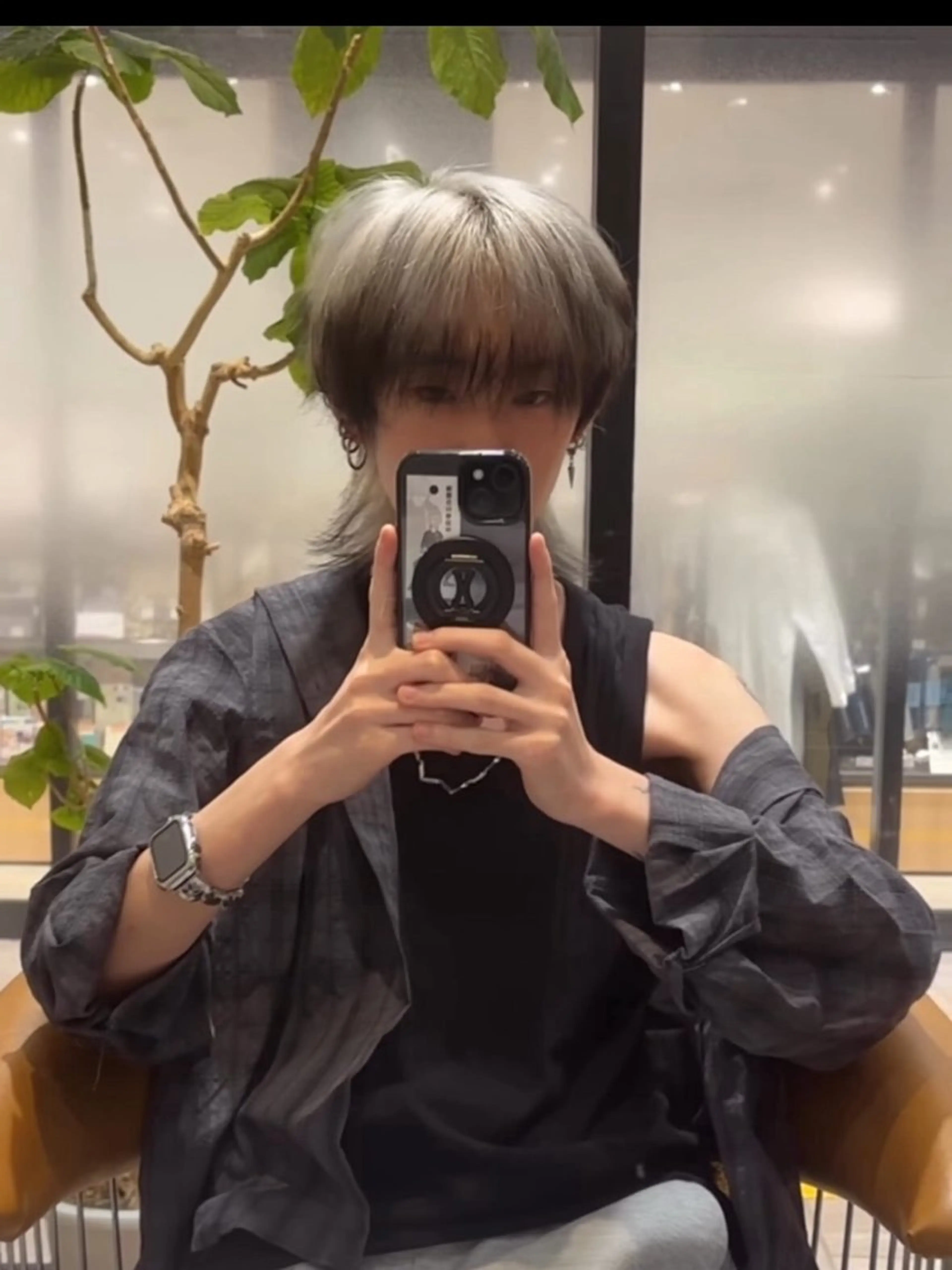 ミディアム カラー メンズ メンズウルフカット デザインカラー ウルフカット FacedecoAVEDA所属・【メンズ特化】新井 輝☆韓国ヘアー☆のヘアスタイル