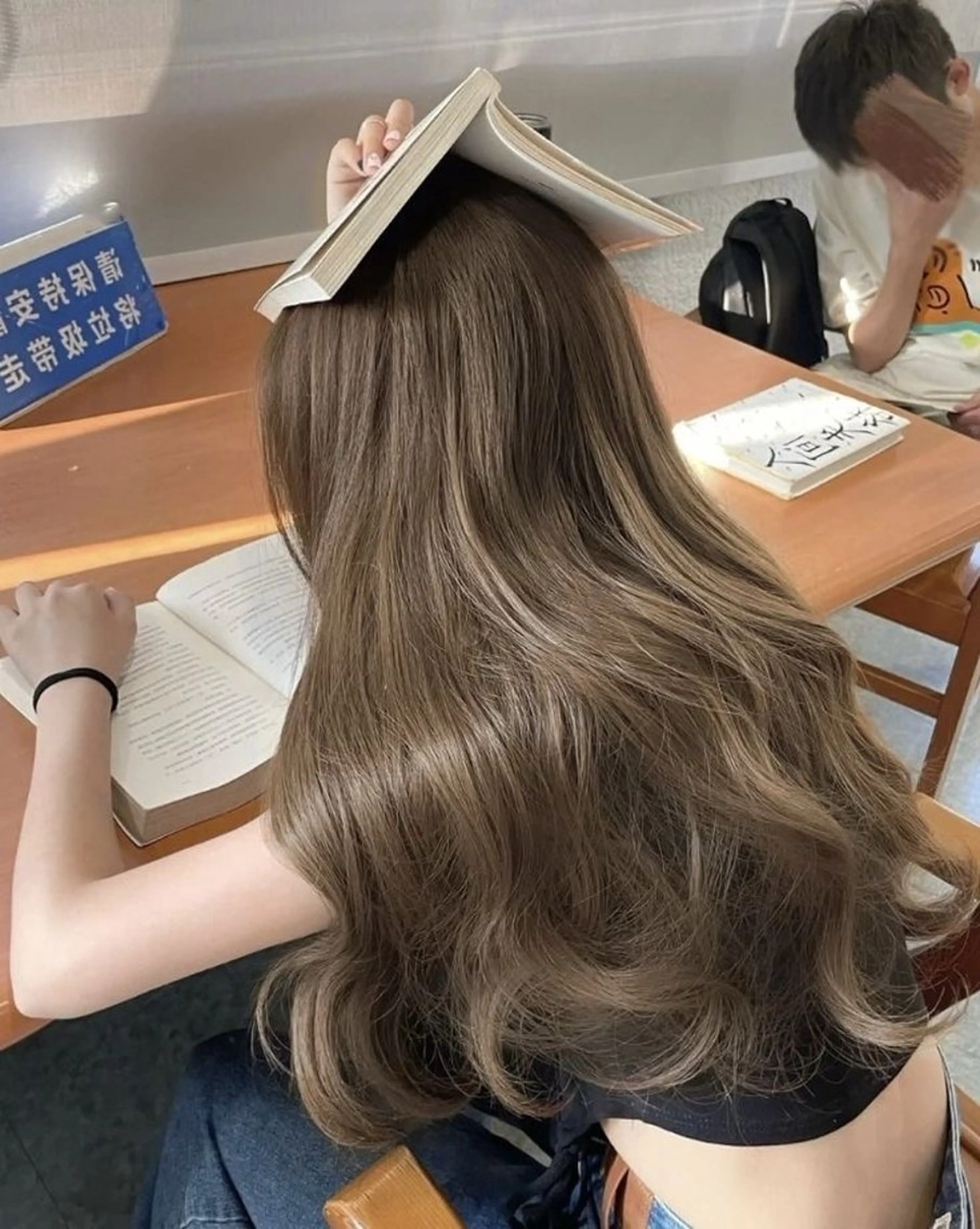 セミロング カラー ヘアカラー レイヤー✂︎赤み消し 髪質改善/井上健太のヘアスタイル