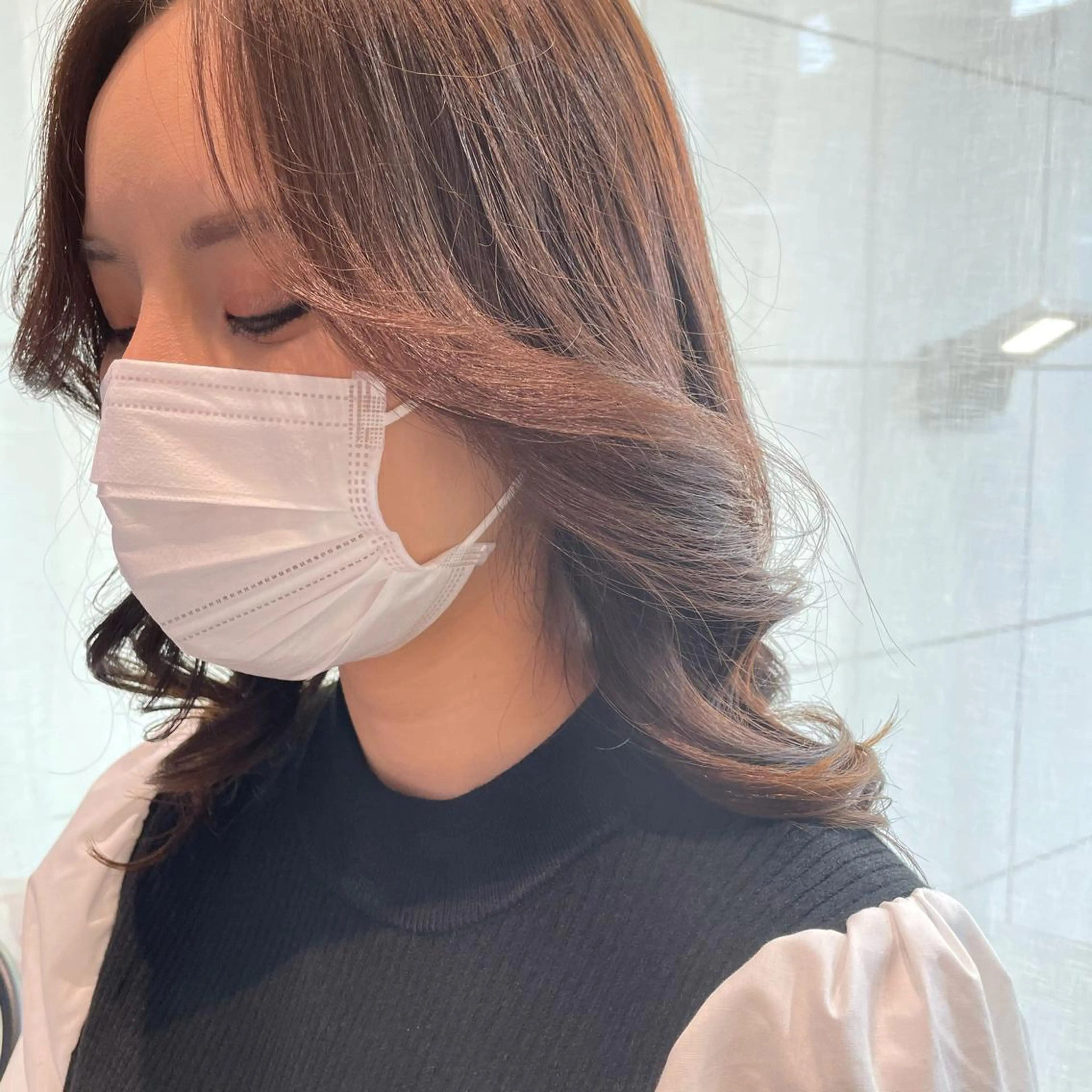 ミディアム 顔周りカット レイヤーカット カット 韓国ヘア🦋 MIYUのヘアスタイル