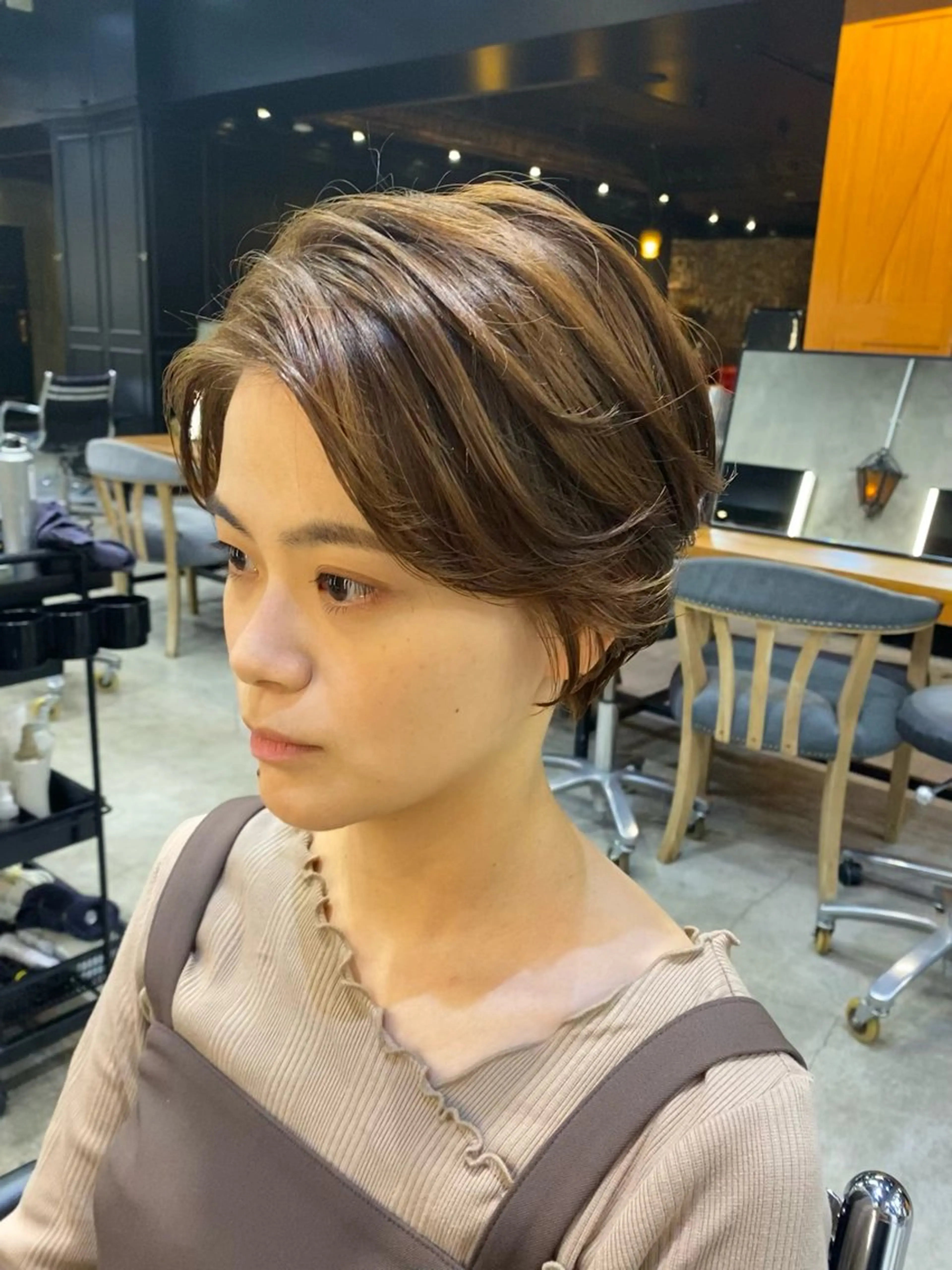 ショート カラー ショートレイヤー レイヤーカット ショートヘア カット ヘアカラー Ms.CHARM所属・透明感カラー🌿 グレージュ🐺陽介のヘアスタイル