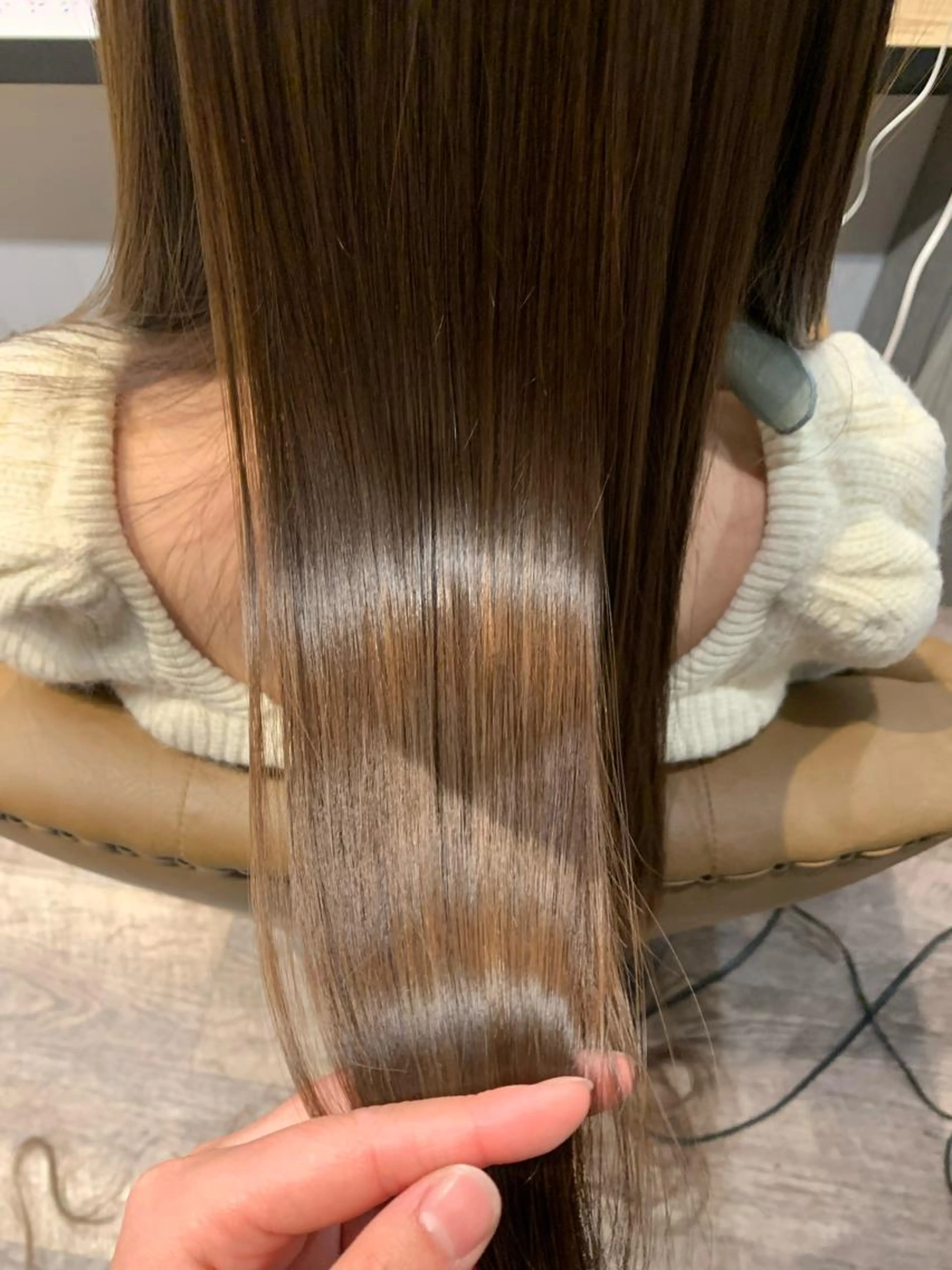 🌷ダメージレスカラー+トリートメント🌷イルミナカラーN .カラーフィオーレダメージレスカラー剤使用します☺️の写真