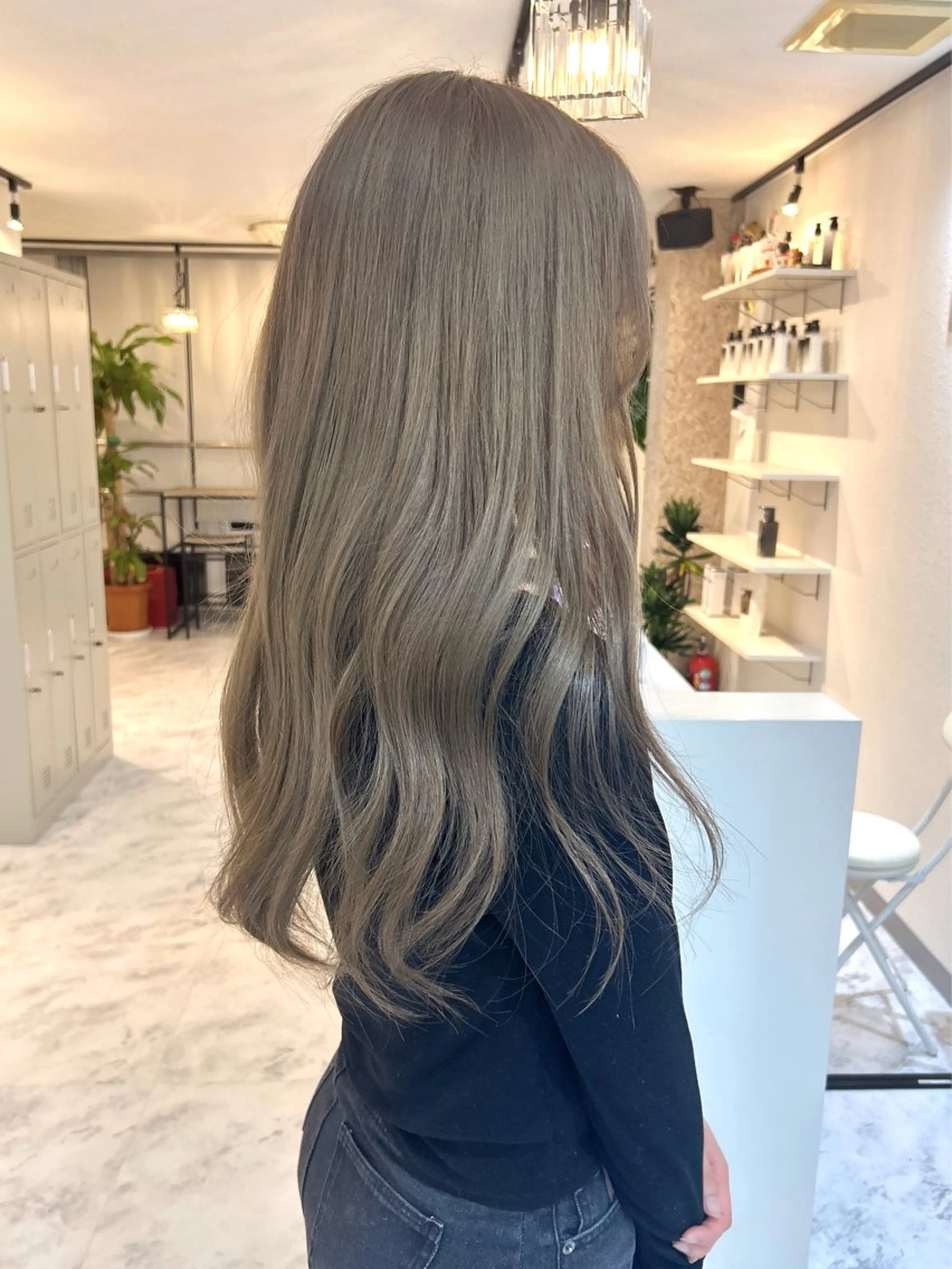 ロング カラー カット ヘアカラー Via  京都烏丸所属・ブロンド/ハイトーン /レイヤー/りなのヘアスタイル