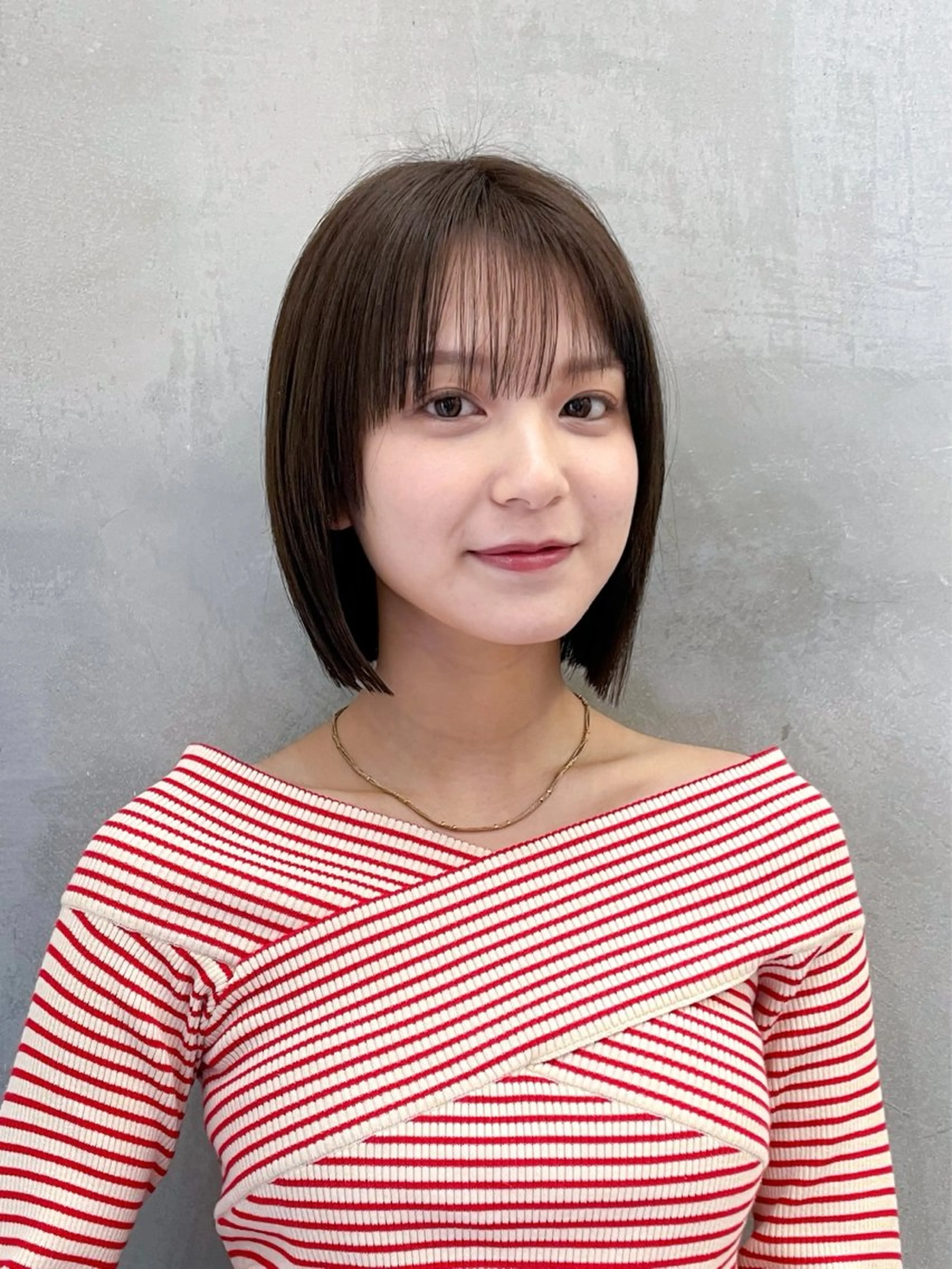 ミディアム カット ヘアカラー トリートメント 💖ボブ/髪質改善 顔周りレイヤー/ユイのヘアスタイル