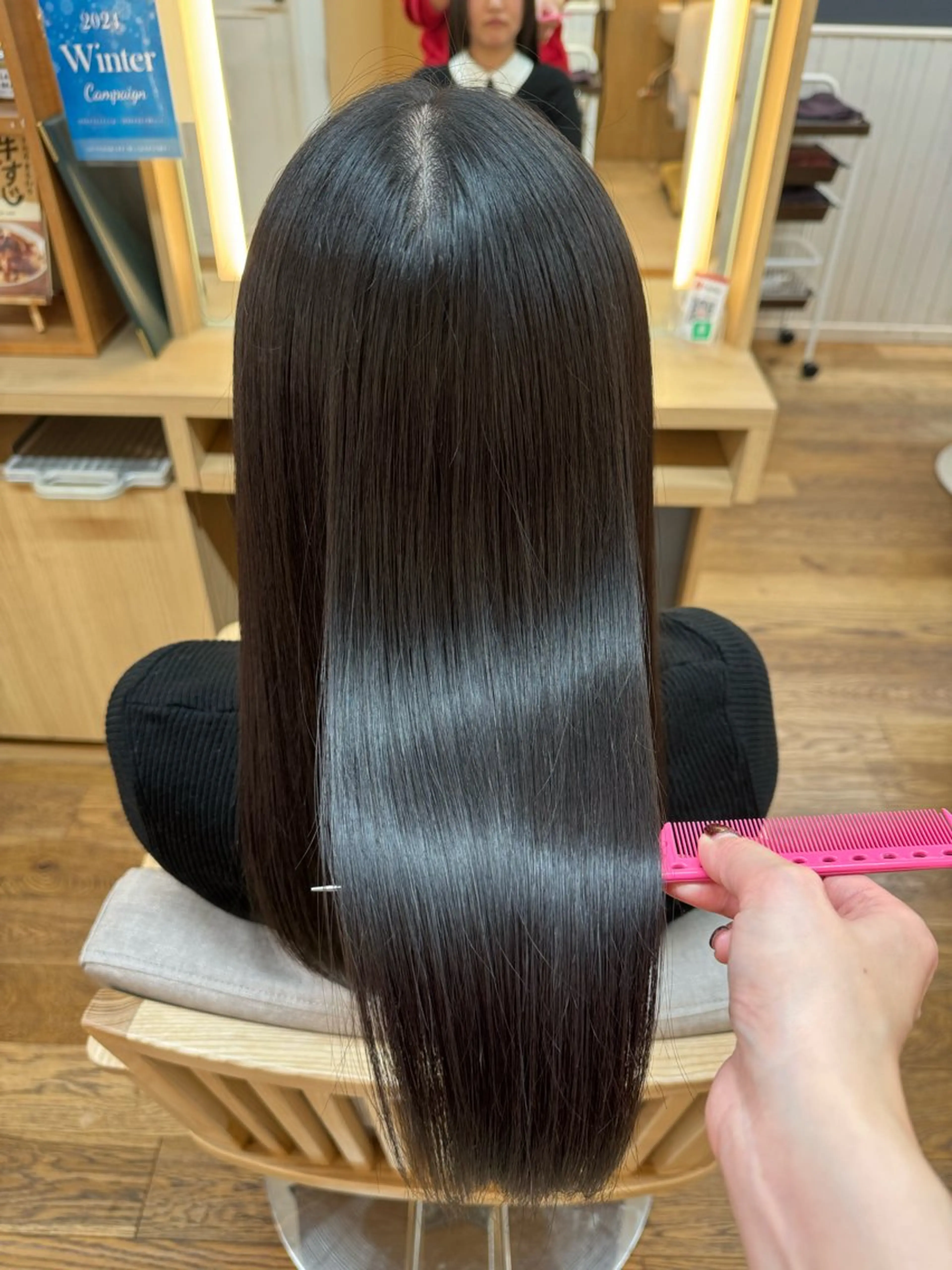 セミロング 髪質改善/縮毛矯正✨ 白石ゆいのヘアスタイル