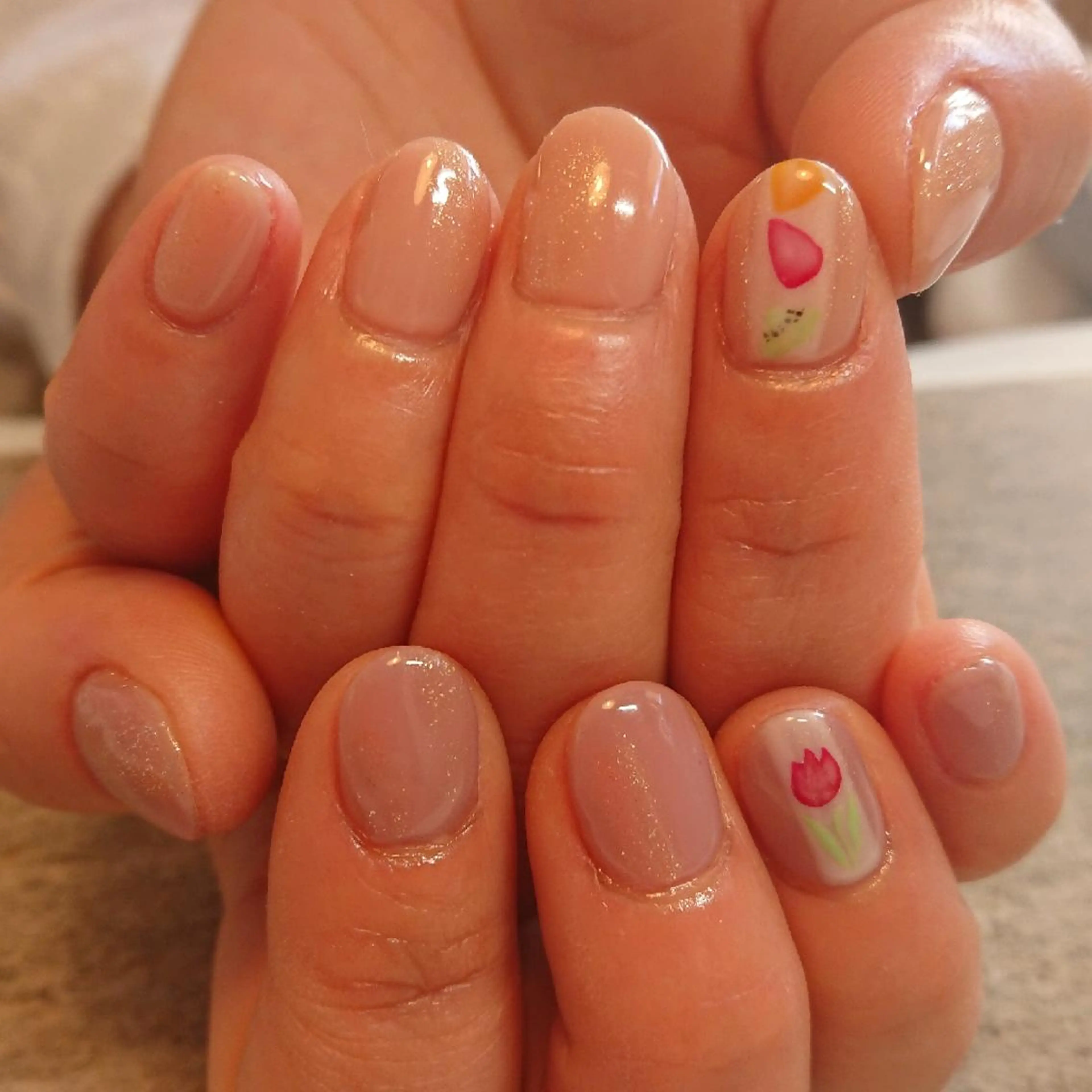 ネイル ジェヌインネイル 河内のネイルデザイン