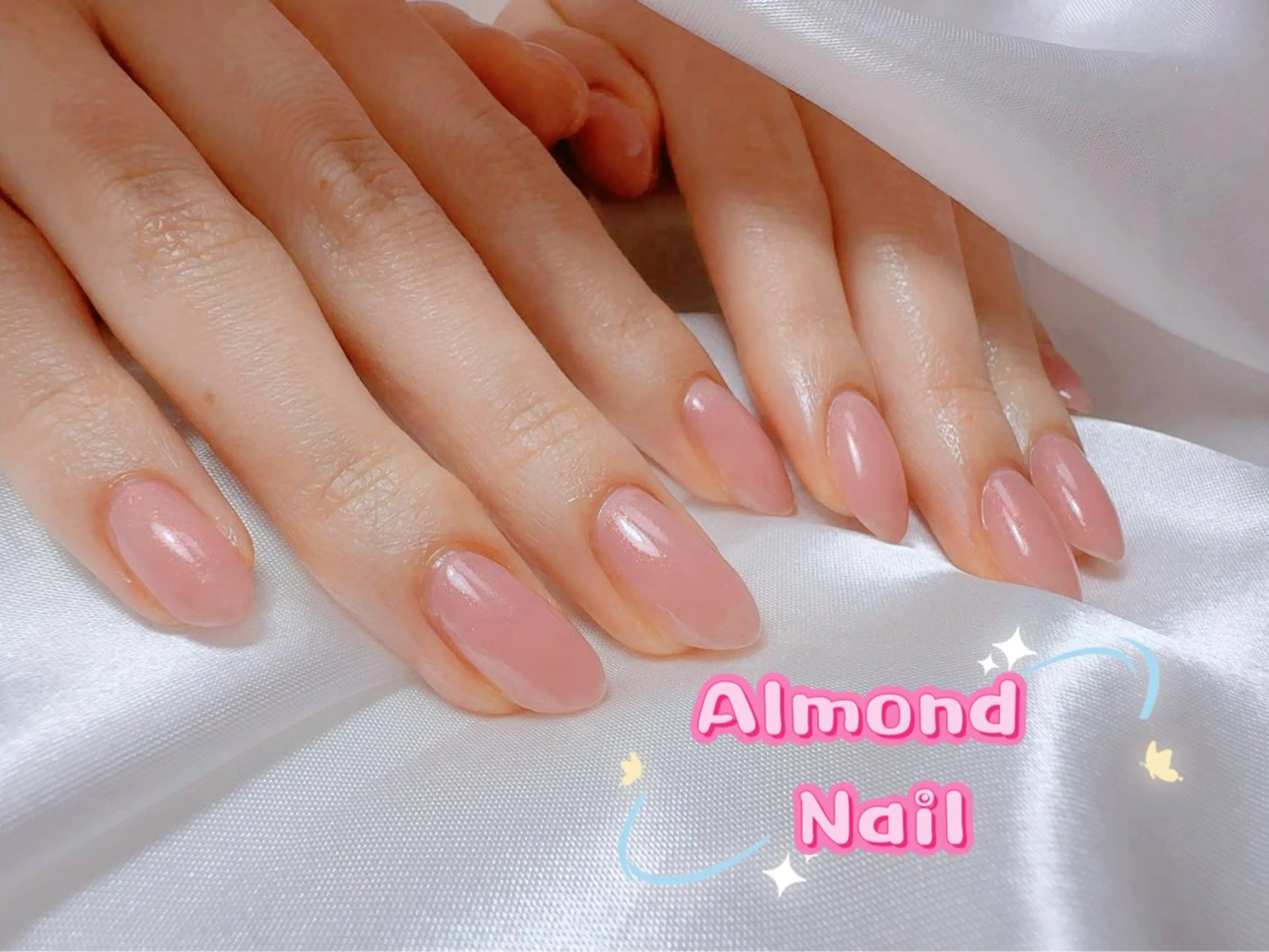 ネイル ハンドネイル Almond Nail 亀戸のネイルデザイン