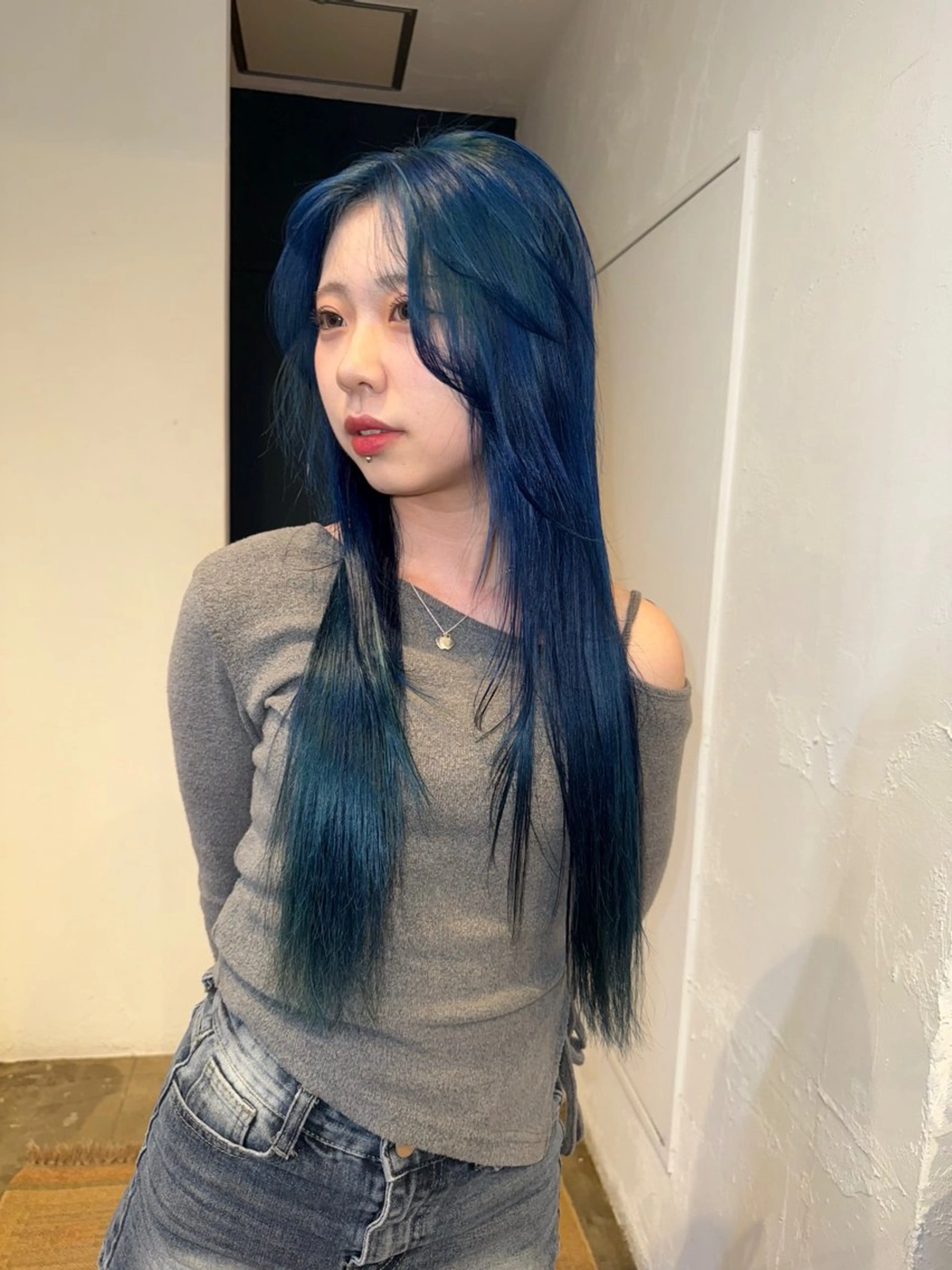 カラー YURiA レイヤー🫧のヘアスタイル