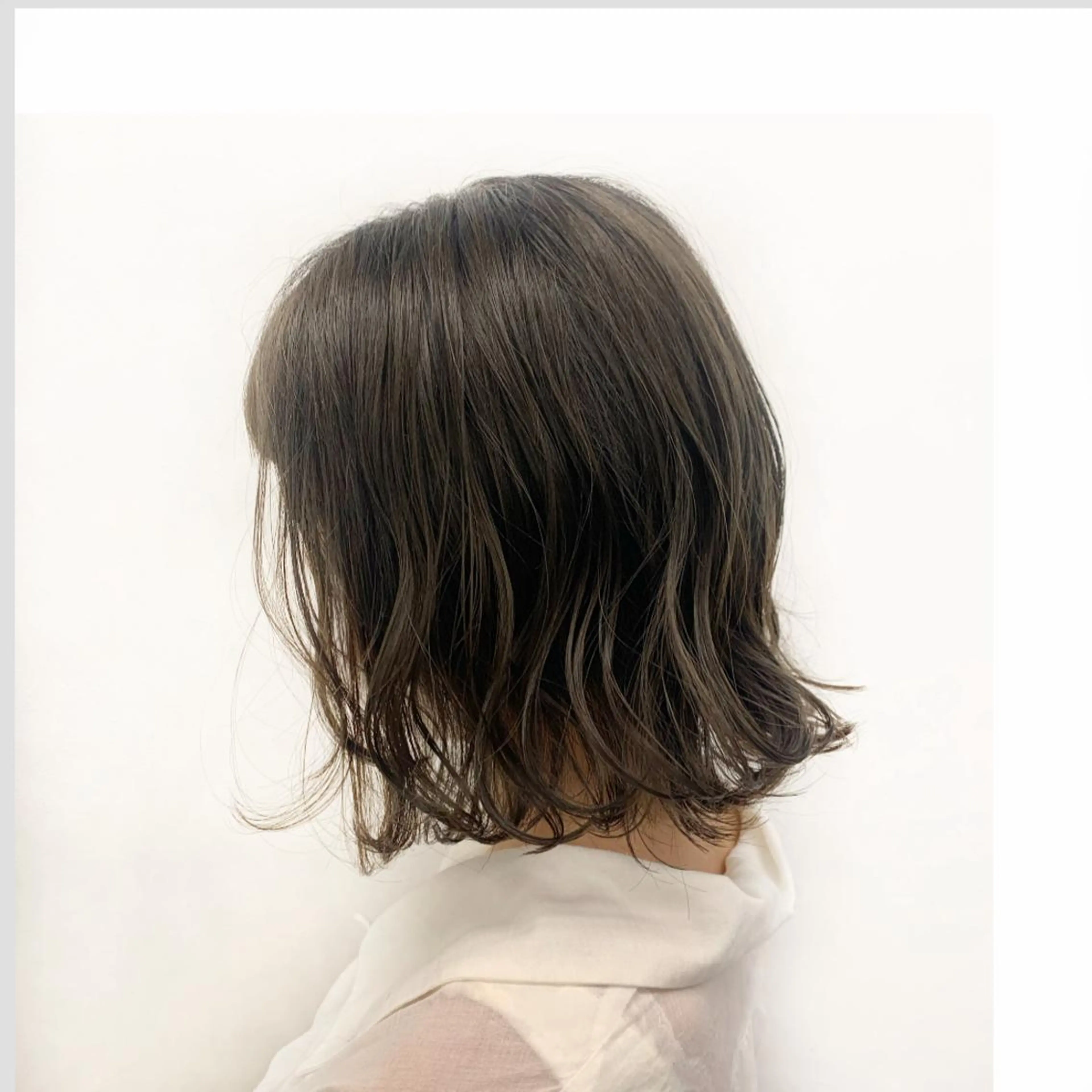 ミディアム 【美容室が苦手な方 専問美容室】MIHOのヘアスタイル