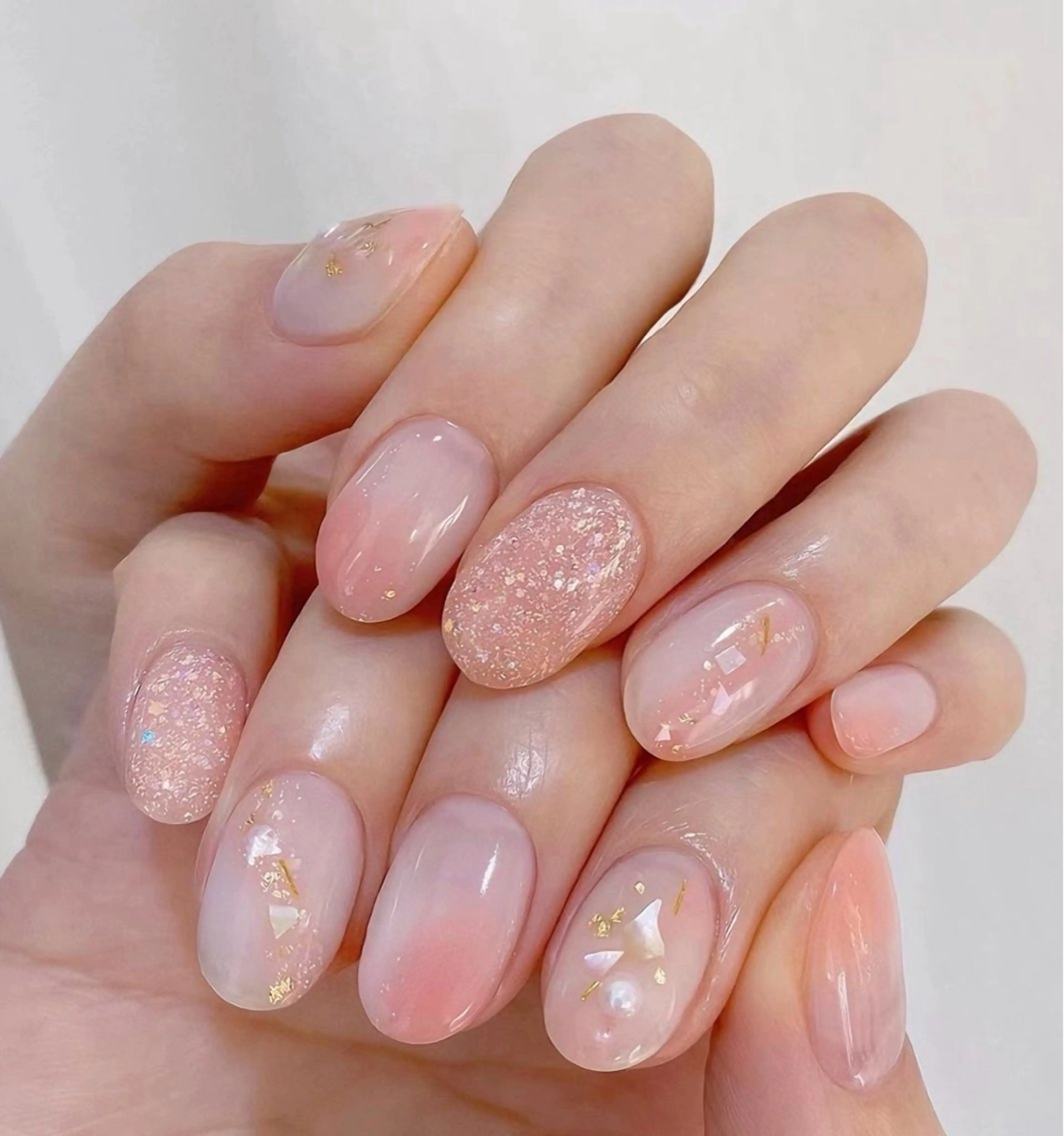 ネイル モナ& あきのネイルデザイン