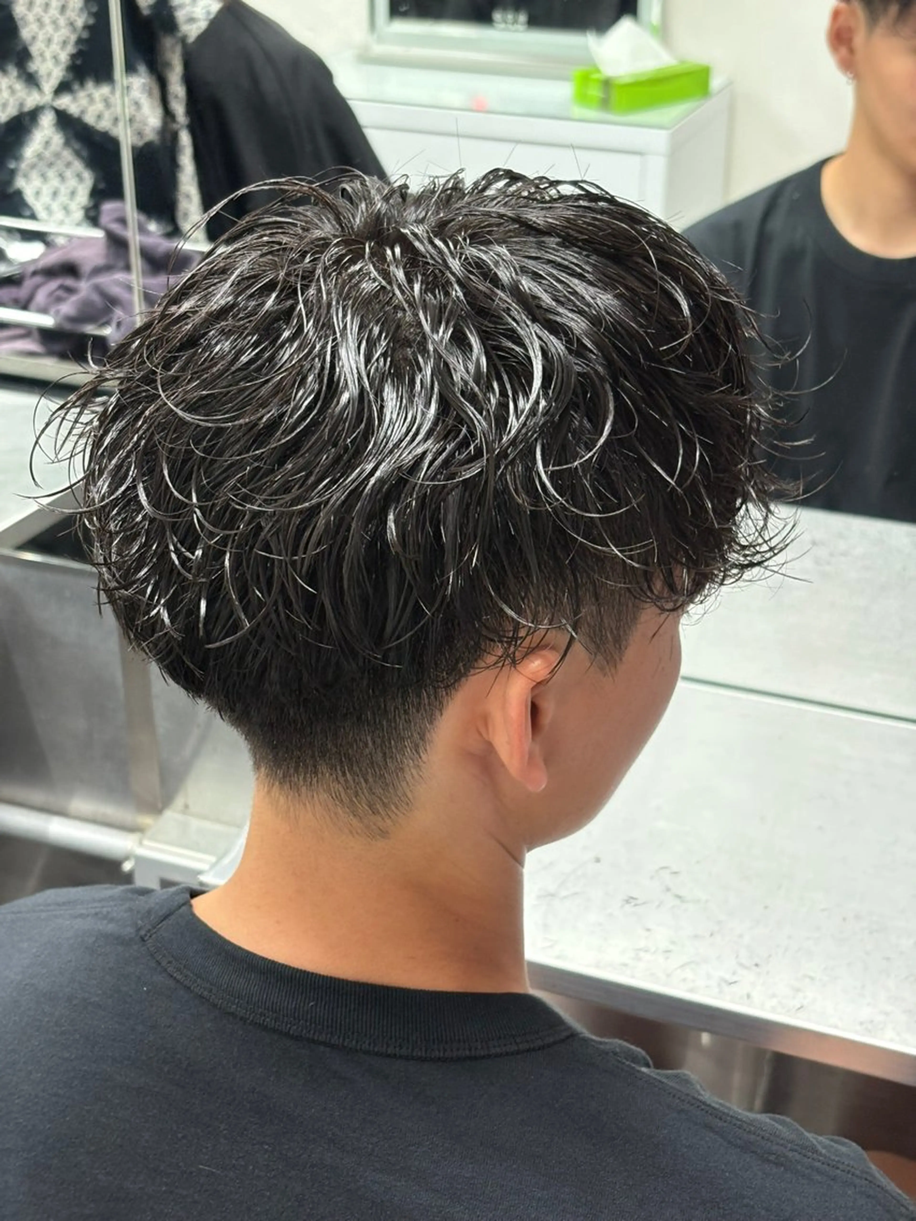 ミディアム カラー パーマ メンズ カット パーマ トリートメント ヘアセット メンズパーマ特化 🔥韓国ヘア職人🔥のヘアスタイル