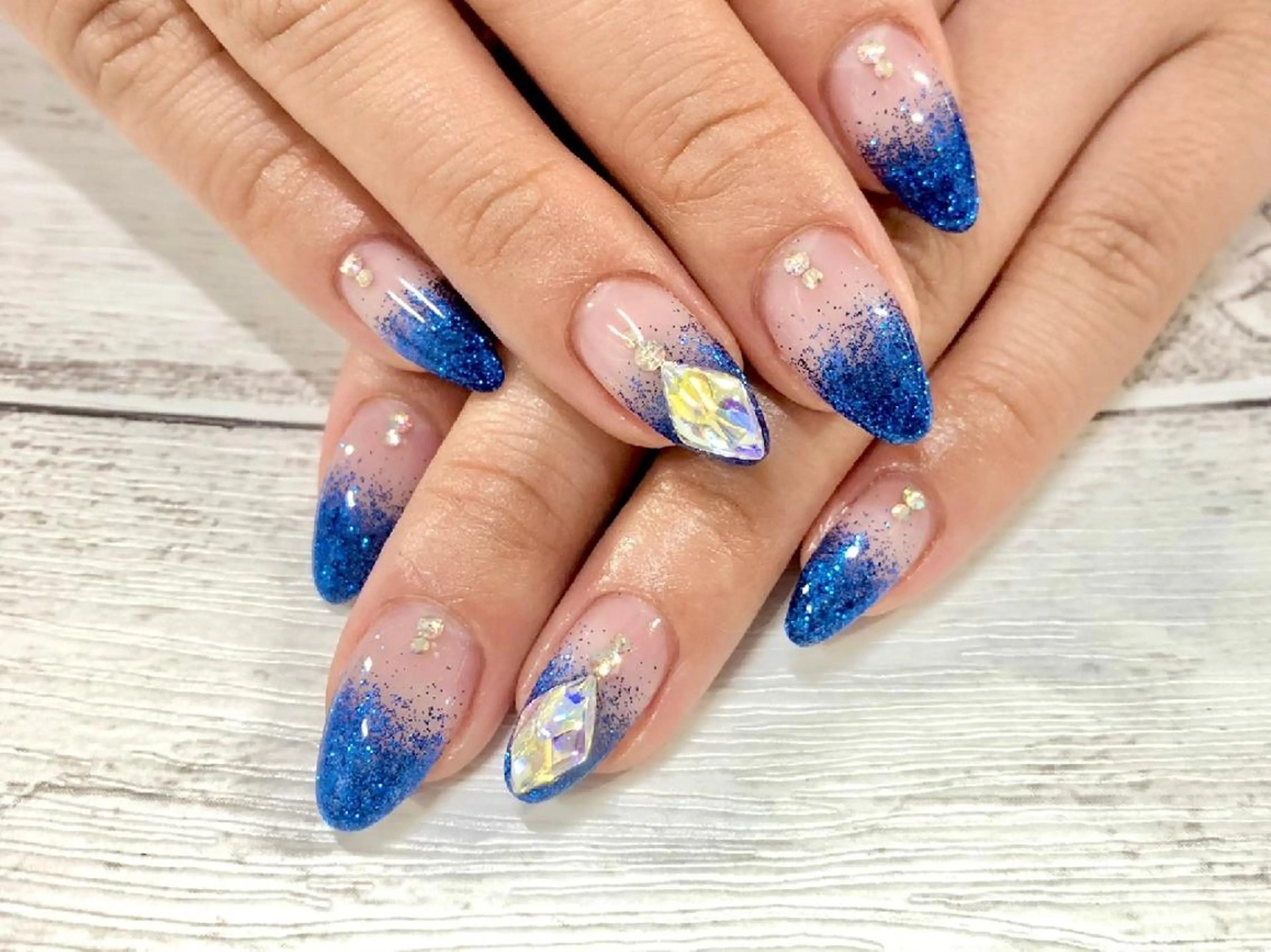 【オフなし】HANDジェル☆2本のストーンアート/ワンカラー/ラメグラ/カラグラの写真