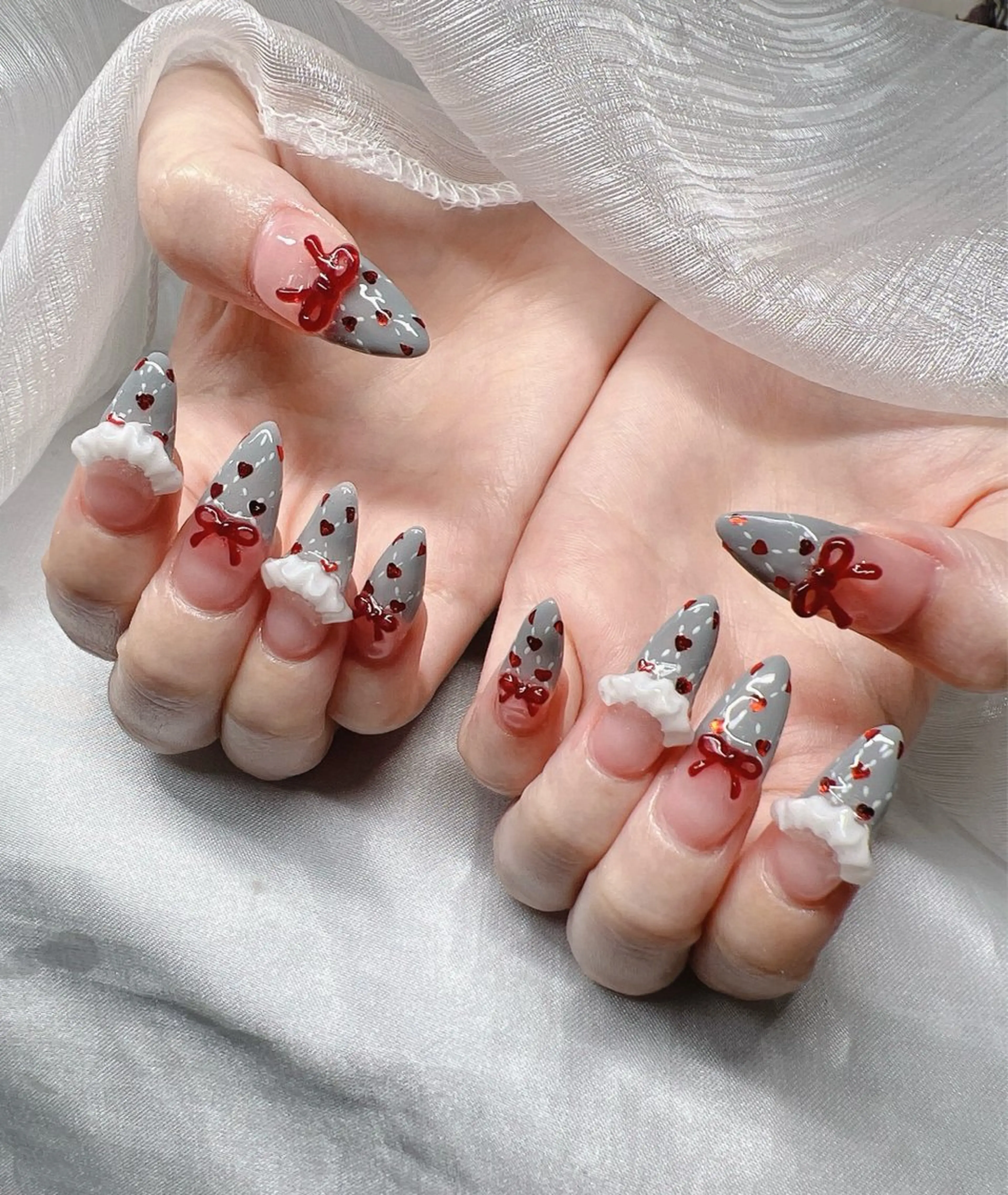 ネイル ハンドネイル Lee Nailsのネイルデザイン