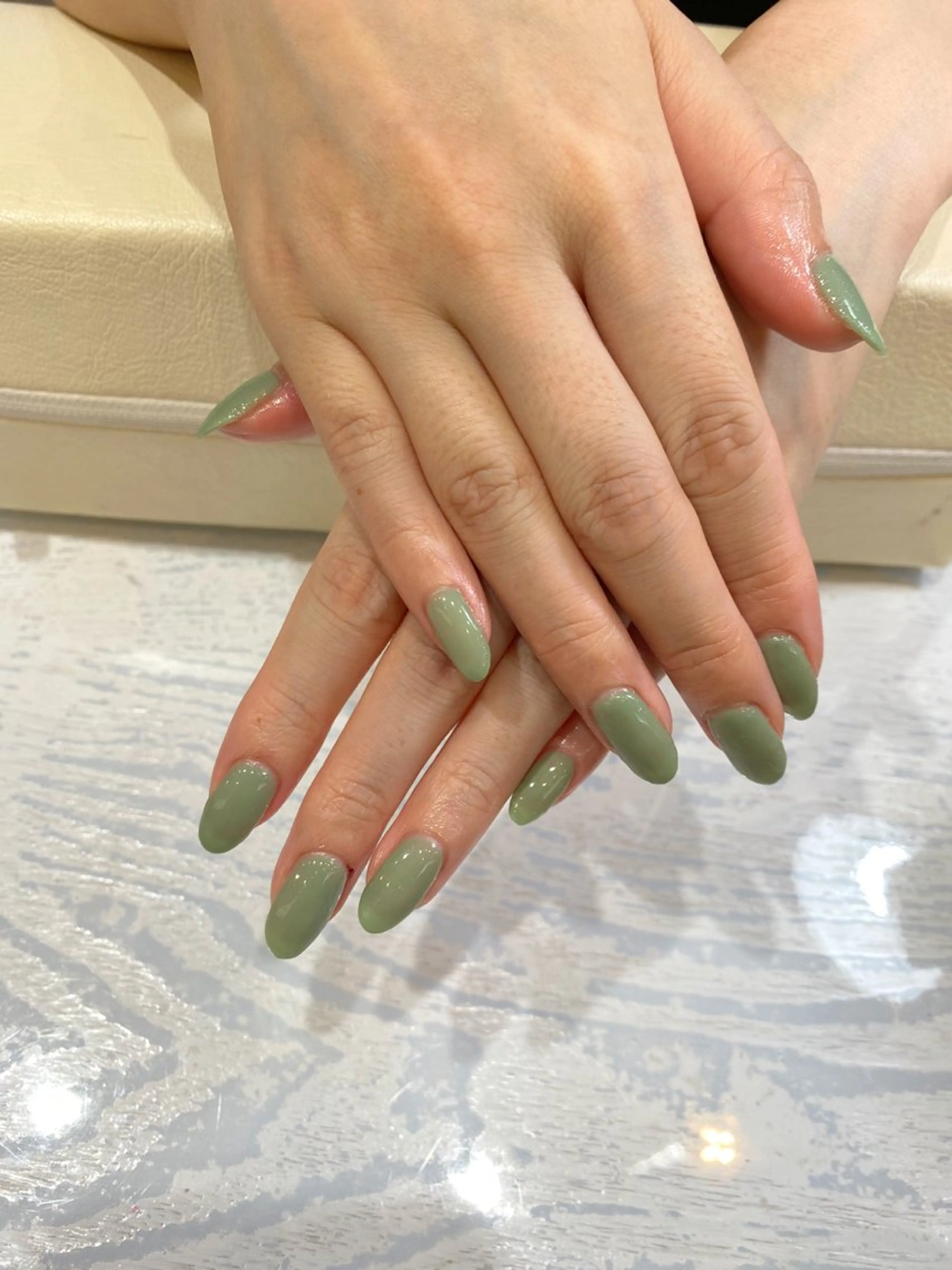 ネイル ジェルネイル ワンカラーネイル パラジェル Nest 岩崎のネイルデザイン