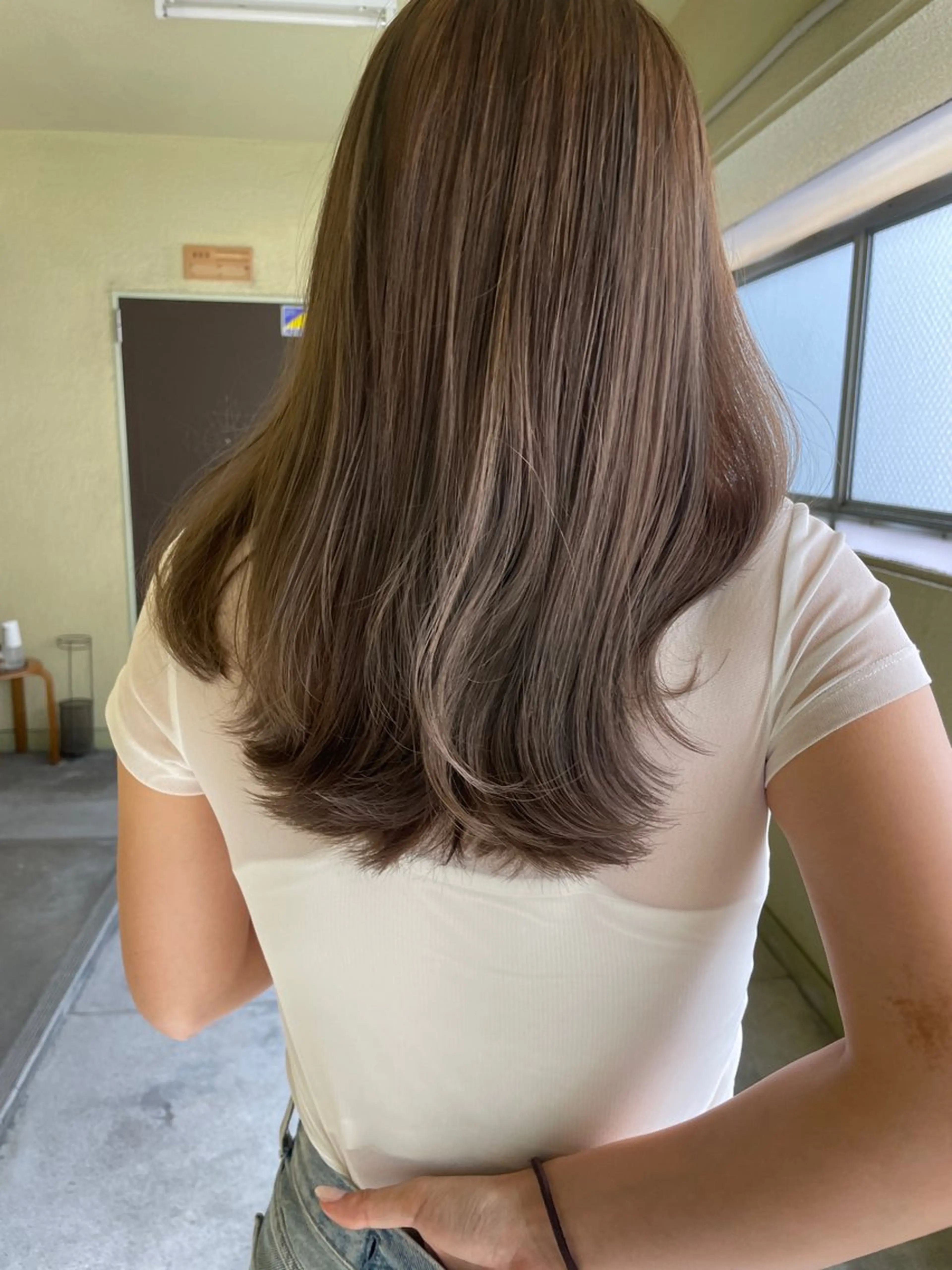 セミロング 透明感🎀LOREN エリコ🌈のヘアスタイル