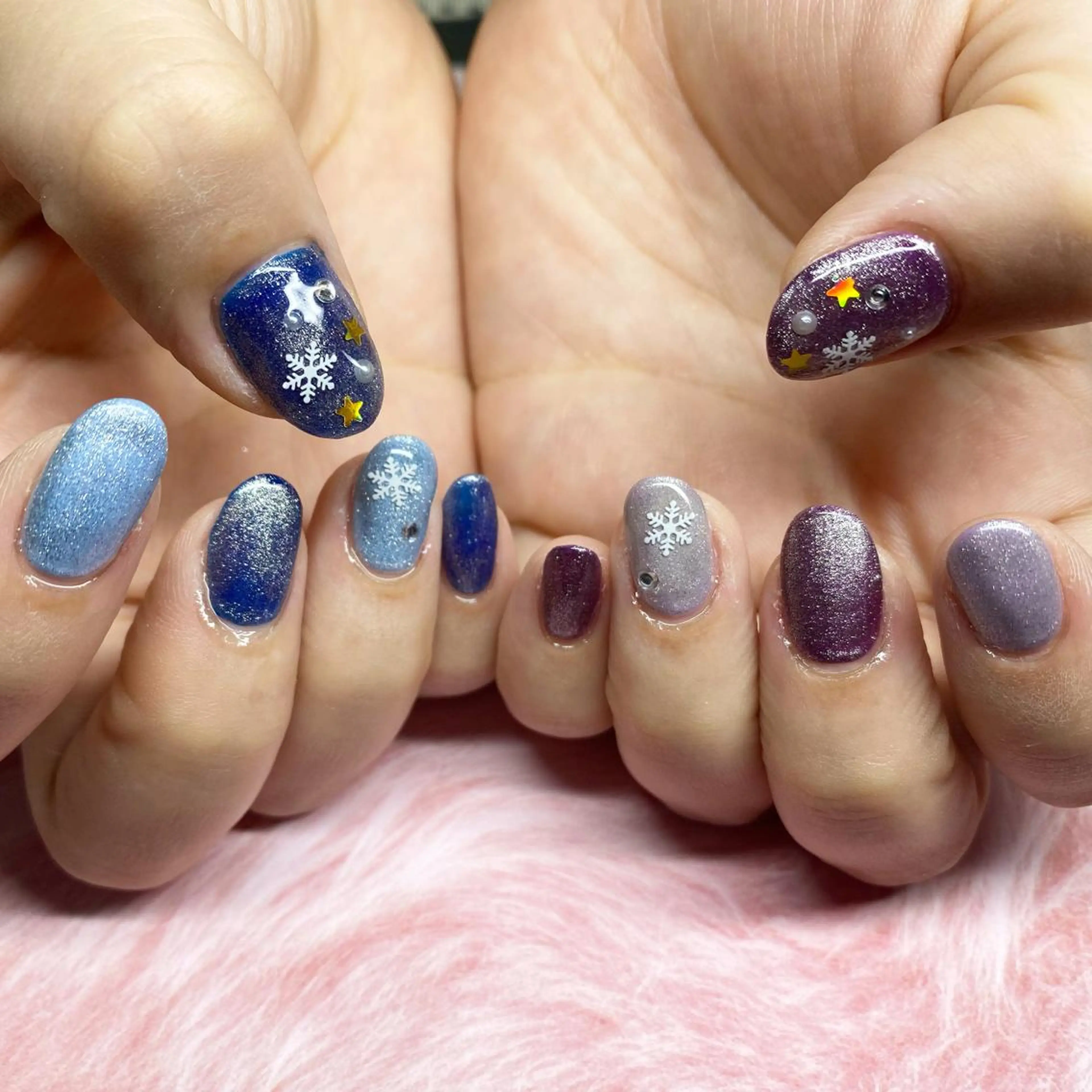 ネイル ブルー マグネットネイル NailSalon  Ristar所属・Aino 🤍のネイルデザイン