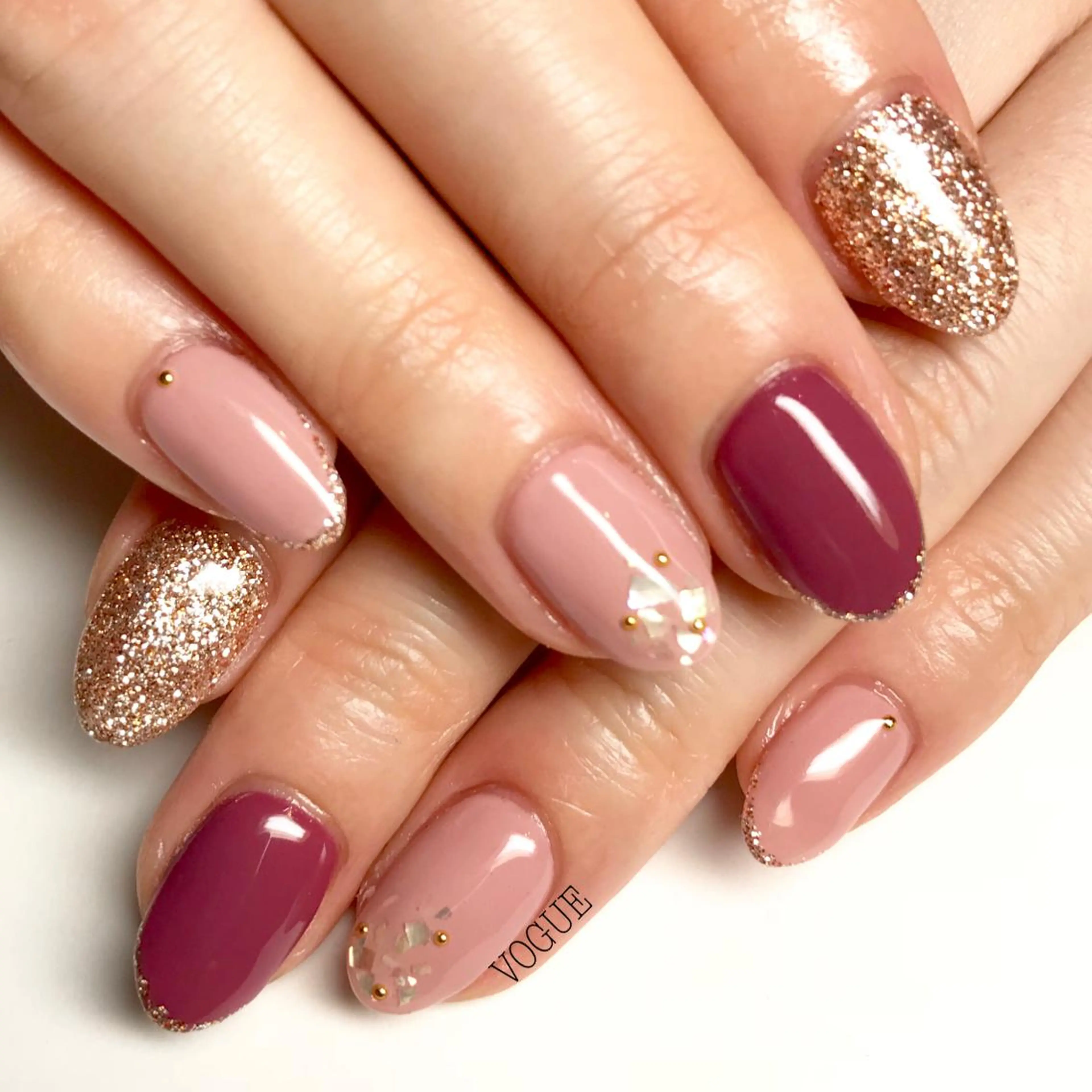 ネイル 春ネイル ハンドネイル VOGUE ×SWANのネイルデザイン