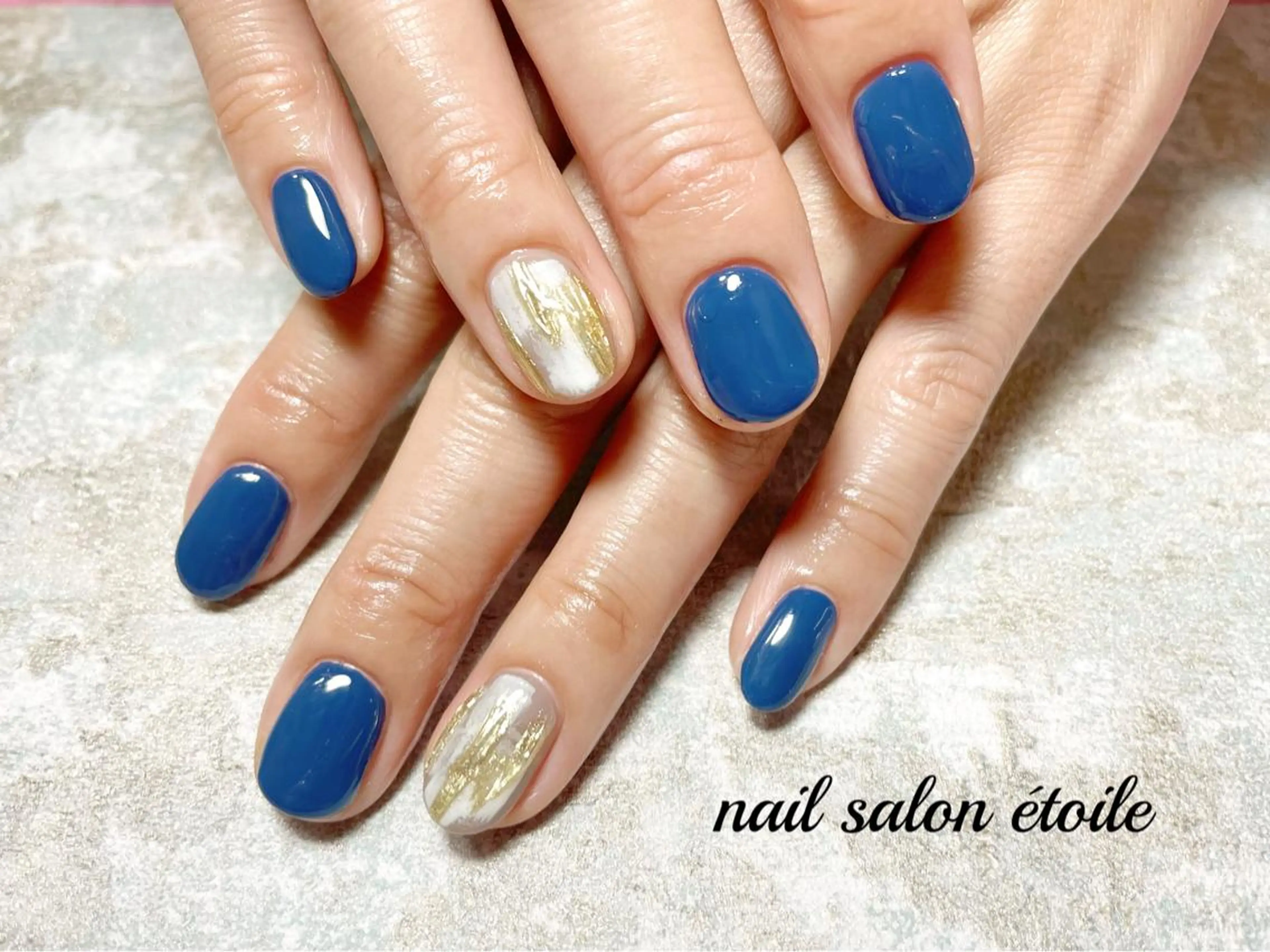 ネイル アートネイル ブルー ジェルネイル ニュアンスネイル シンプルネイル ハンドネイル nail salon étoileのネイルデザイン