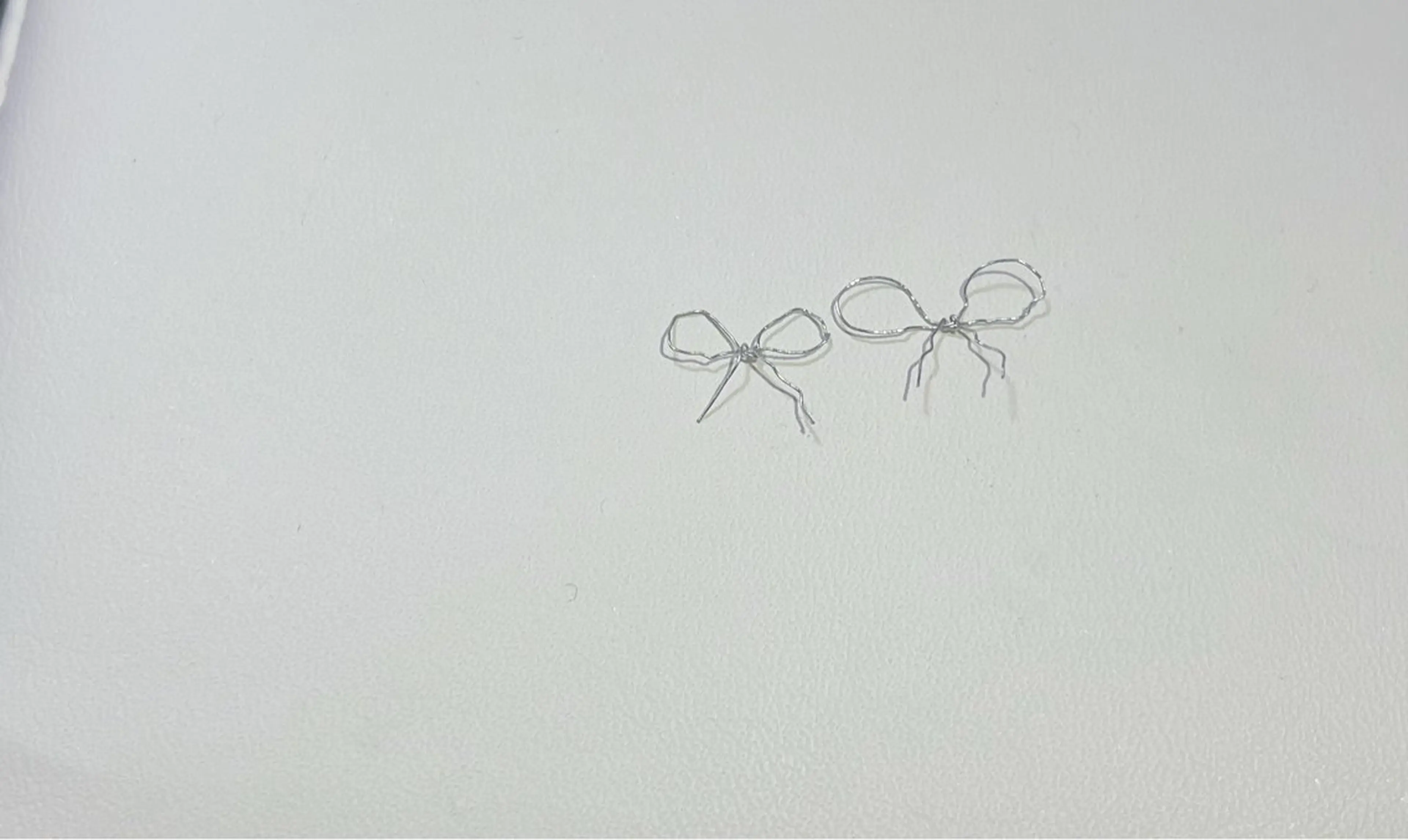 ネイル リボン Rainrain💧 パーツ豊富、やり放題のネイルデザイン