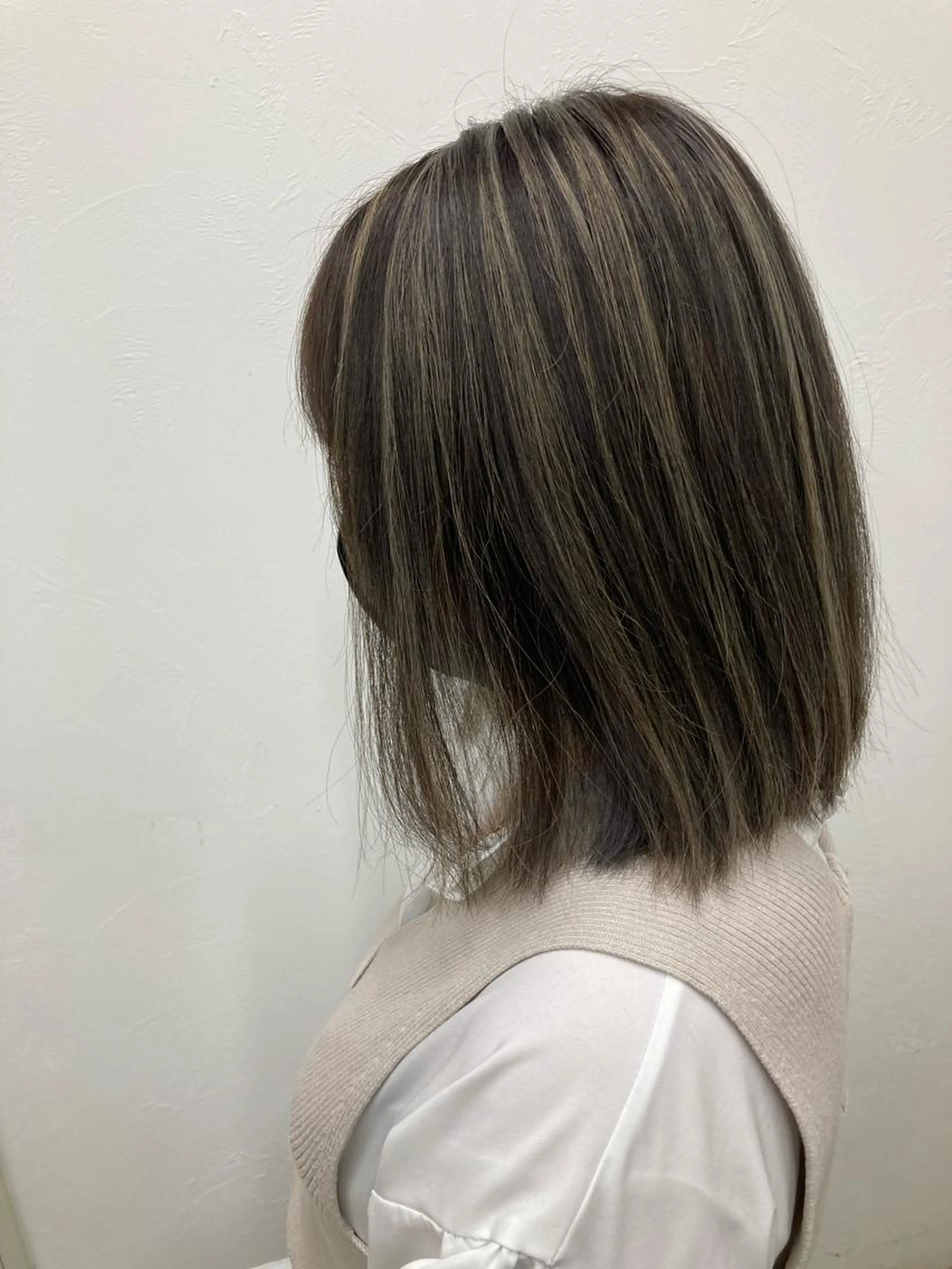 カット×ハイライトカラー⚪️⚫️の写真