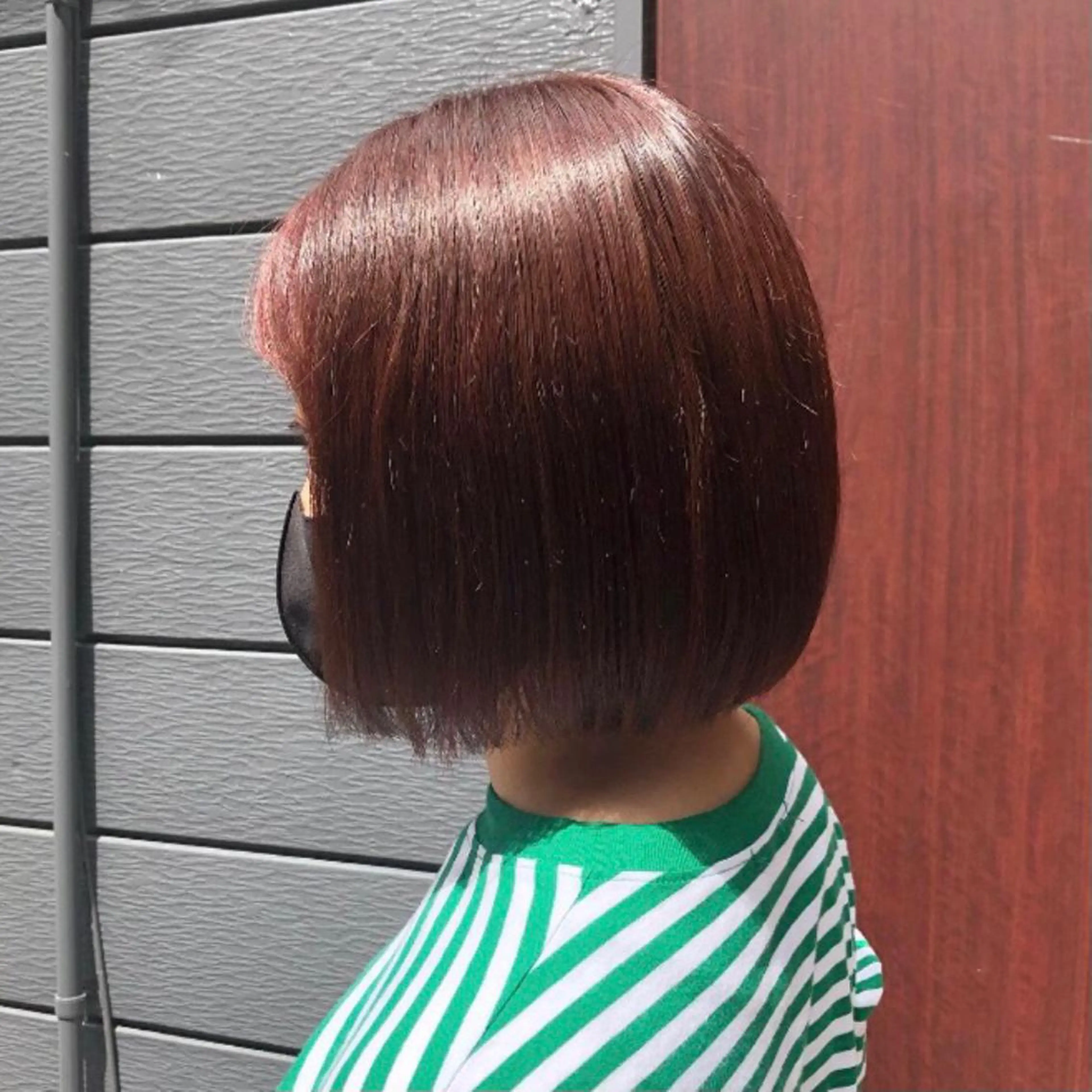 ショート カラー ブリーチ ブリーチなしカラー パープルカラー レッドカラー charer eye salon所属・マブチ キサラのマツエク・マツパデザイン