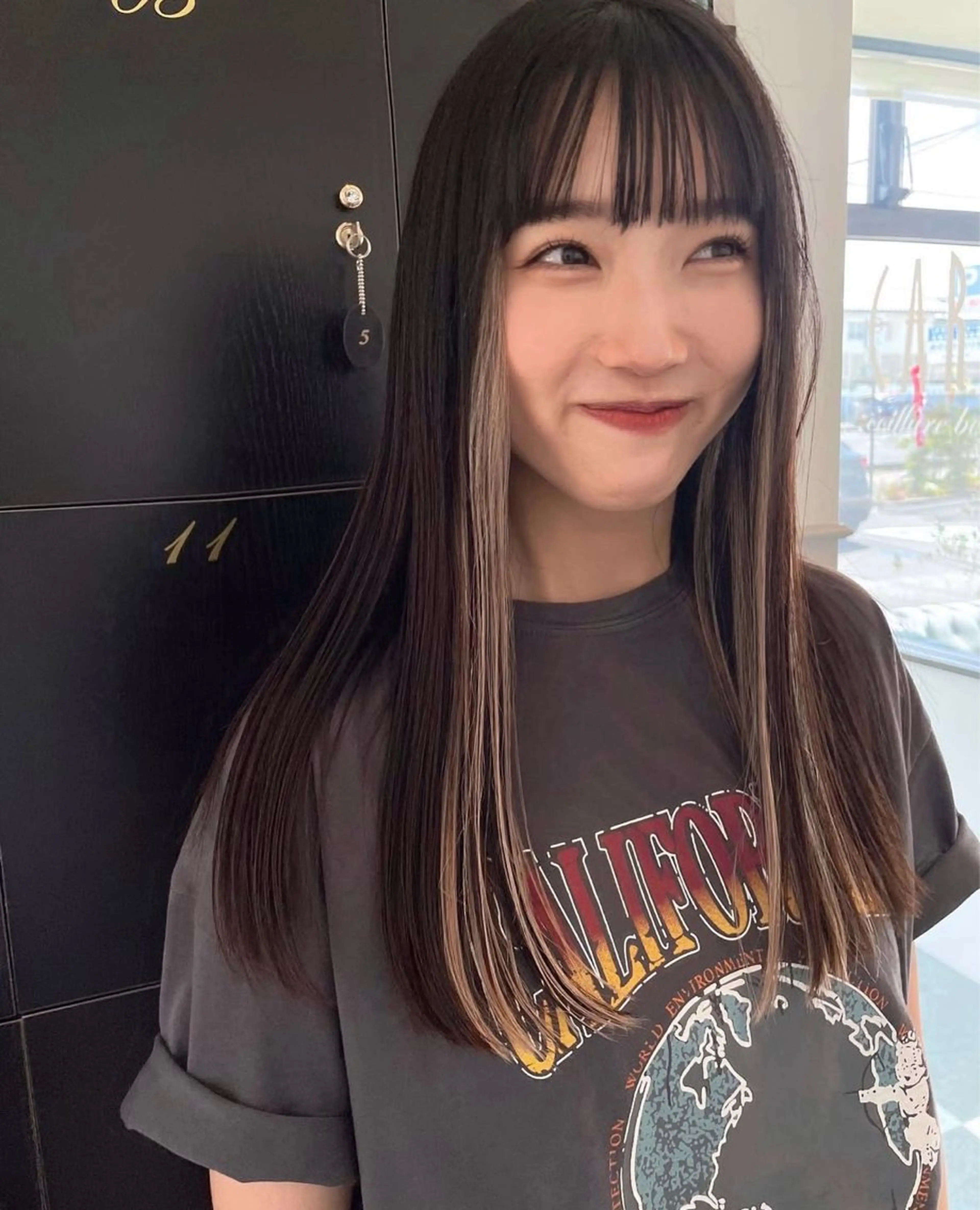 デザインブリーチ＋フルカラー インナーorグラデーション【イルミナ＋¥2000】【３STEPトリートメント＋¥2000】の写真