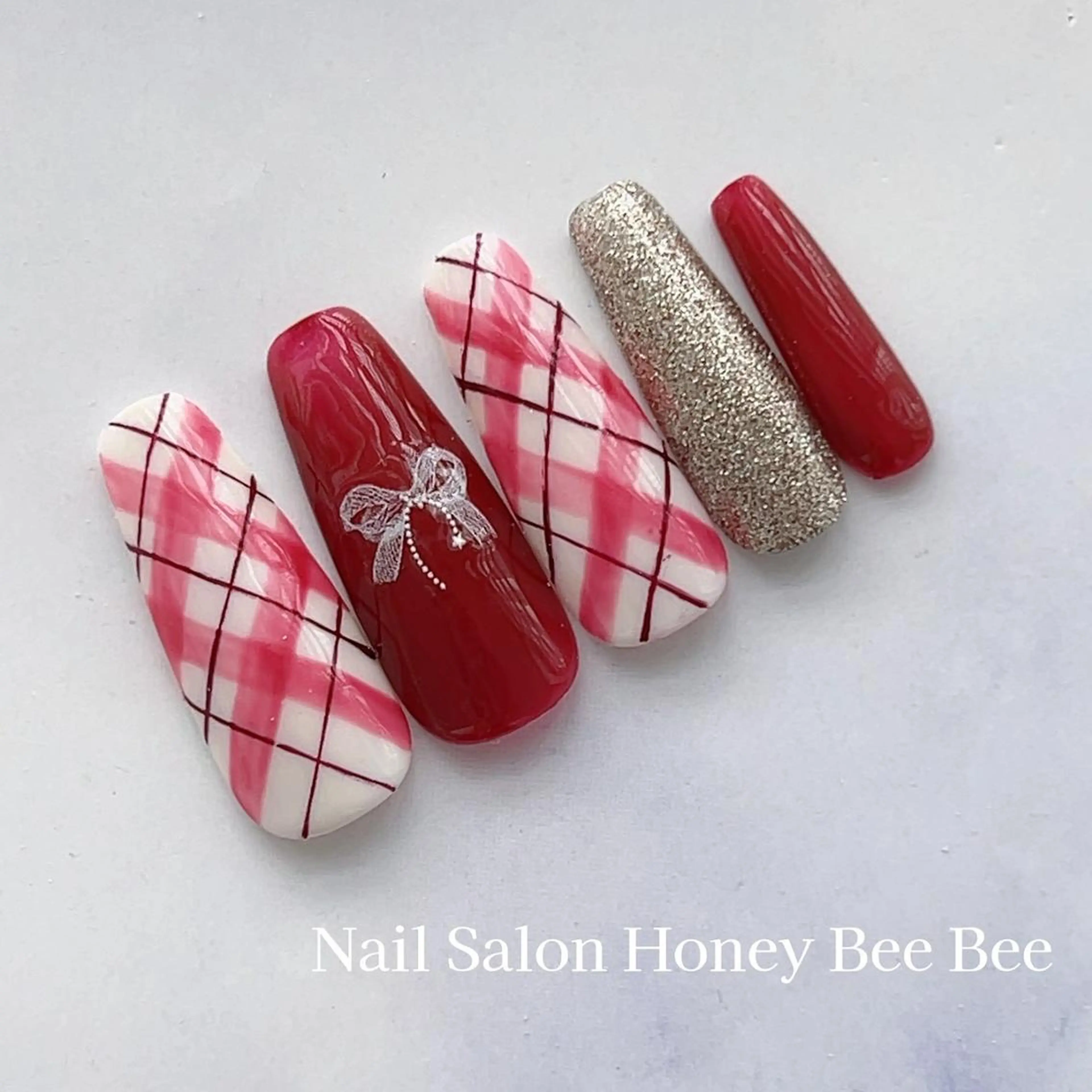 ネイル Nail salon Honey Beeのネイルデザイン
