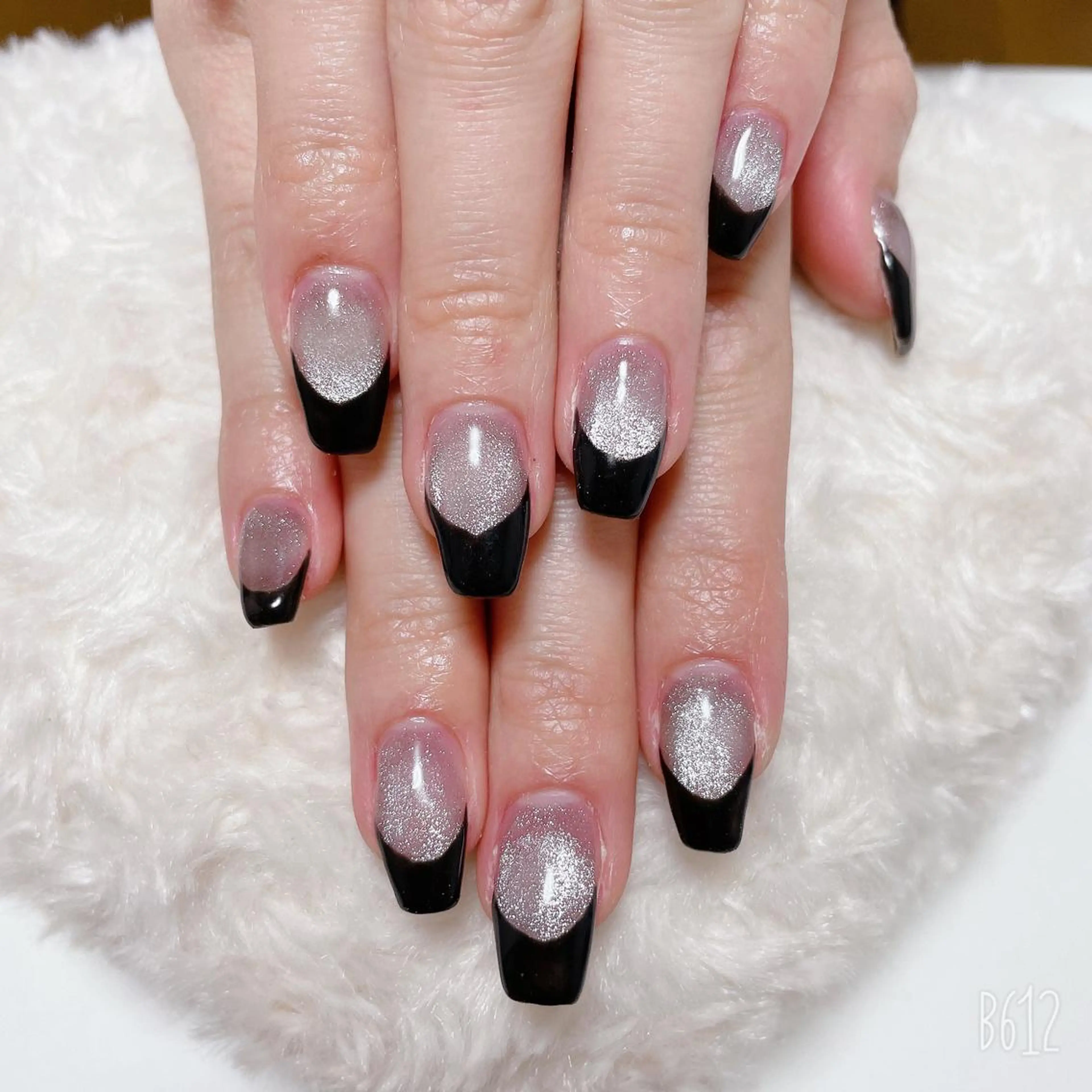 ネイル The Best Beauty受付担当のヘアスタイル