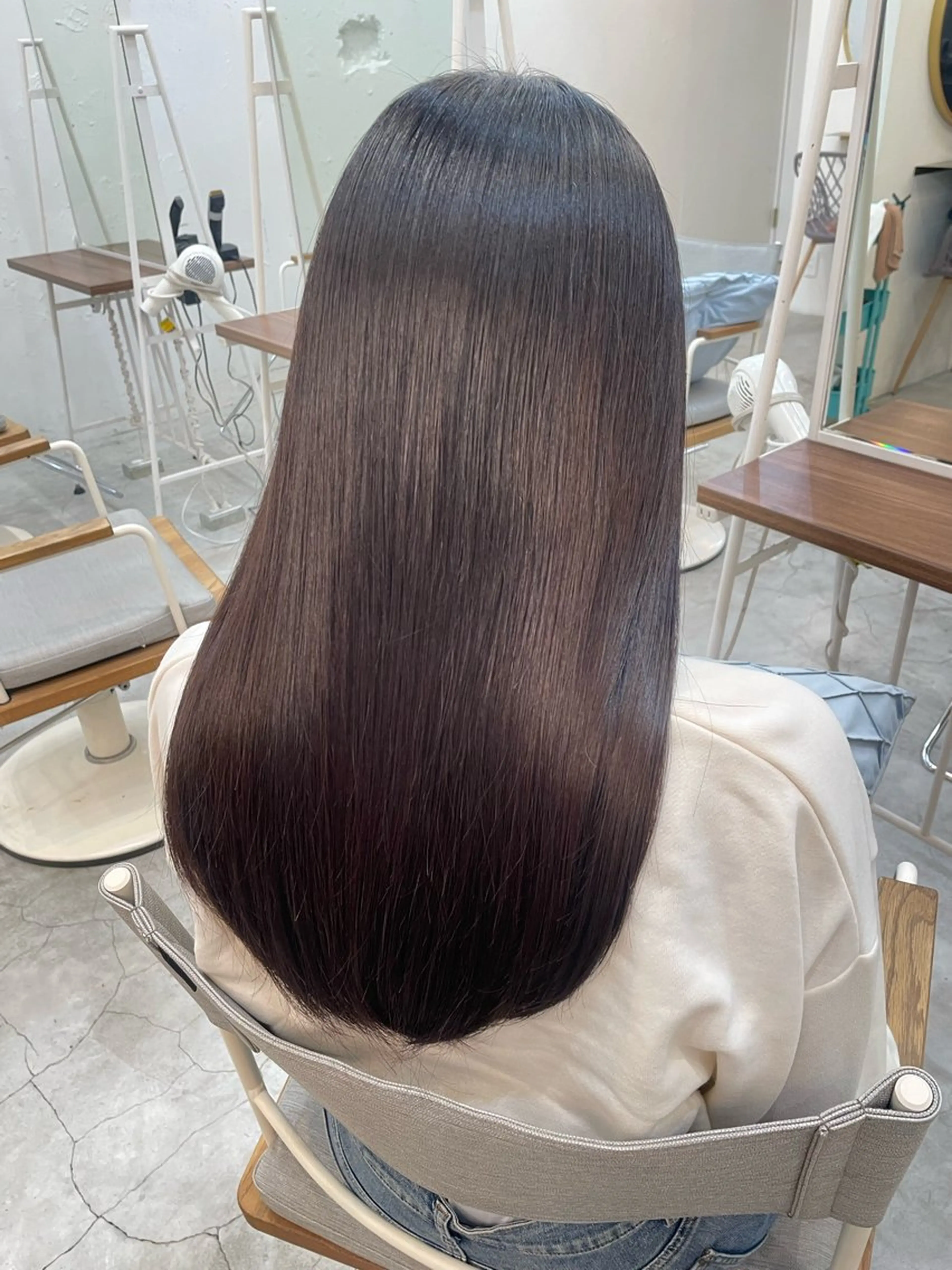 ロング カラー パーマ 酸性ストレート ストレートパーマ ROMMY.所属・ナカノユウ/本厚木/ レイヤーカットのヘアスタイル